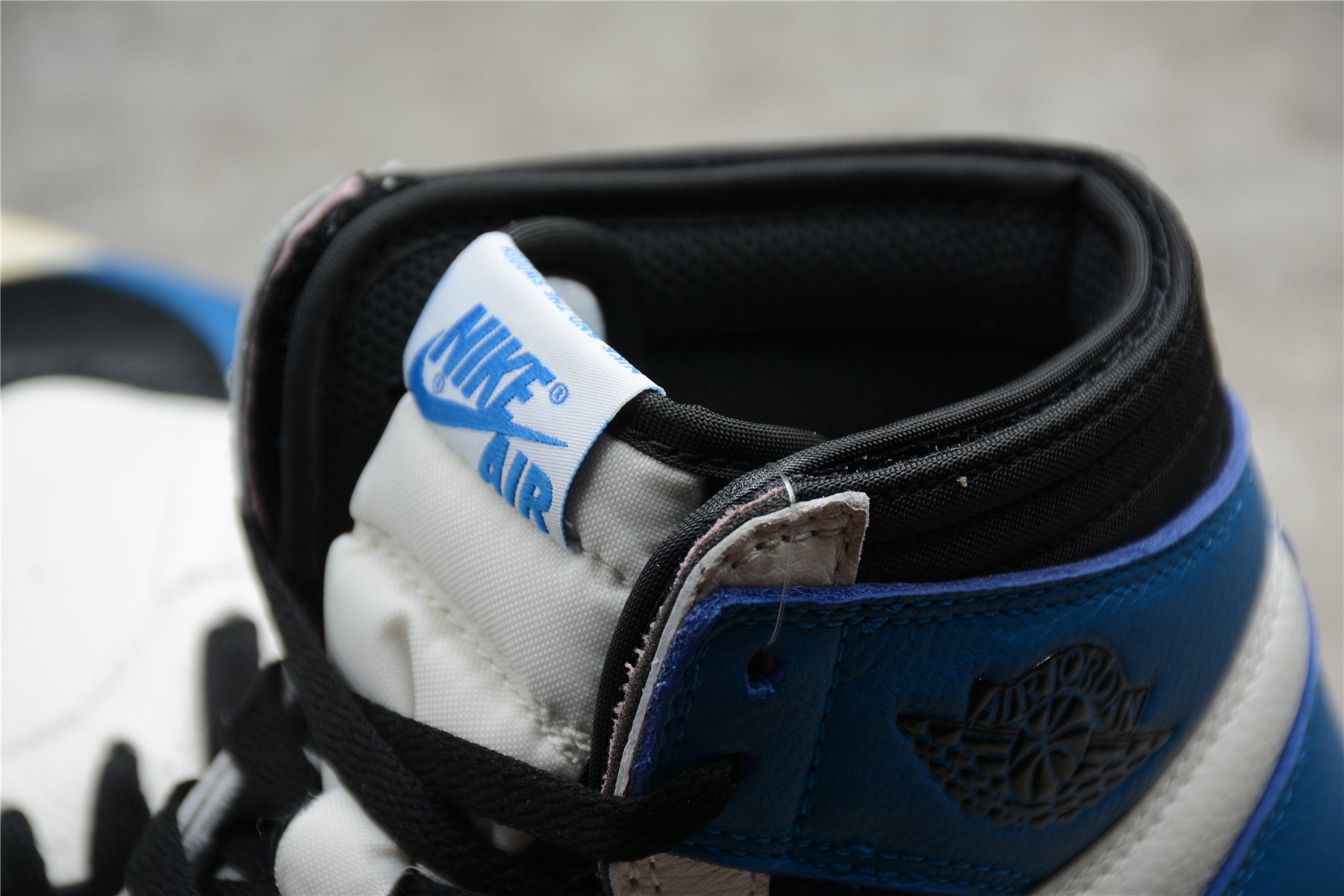 Jordan 1 Retro High OG SP Fragment X Travis Scott