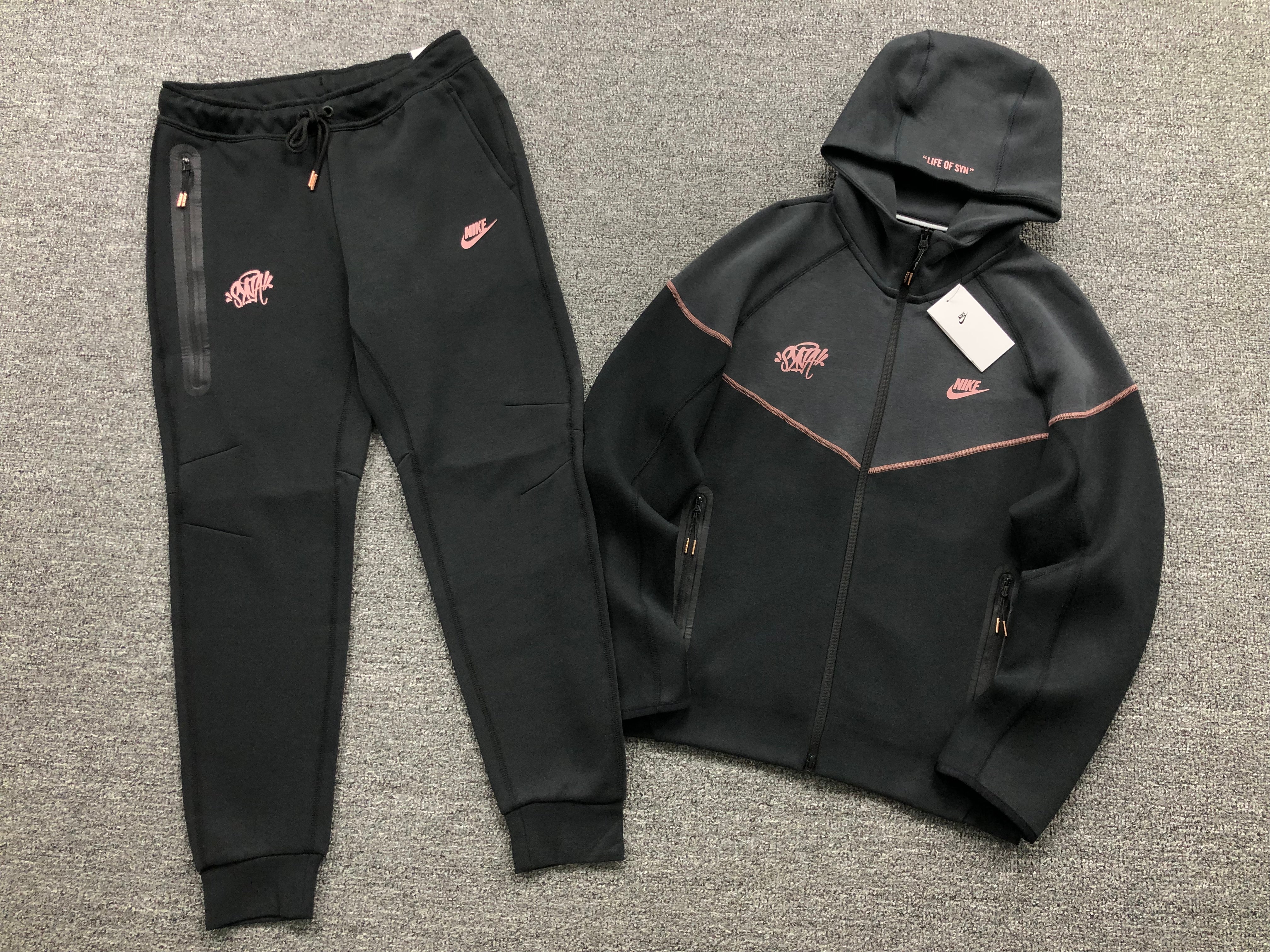 Syna wrld x Nike tech fleece tracksuit
