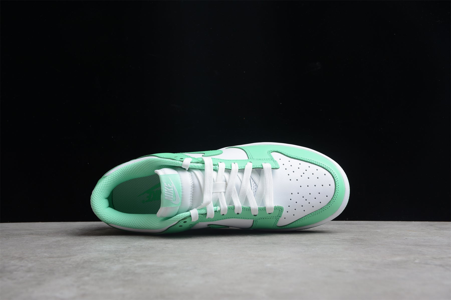 Nike Dunk Green Grow