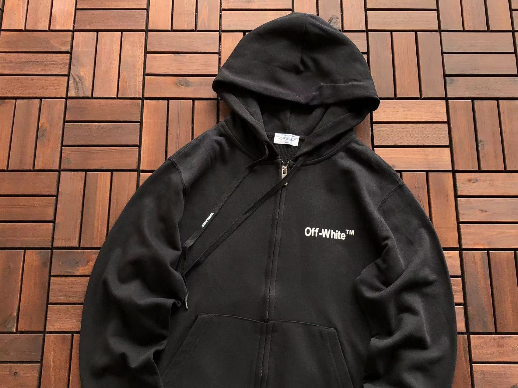 Off-White Hoodie Zipper