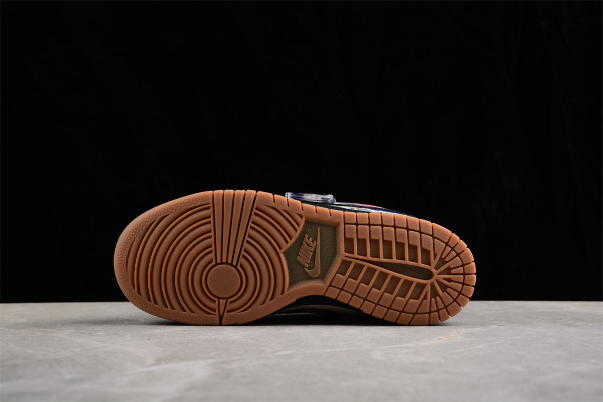 Nike Dunk SB Supreme Rammellzee