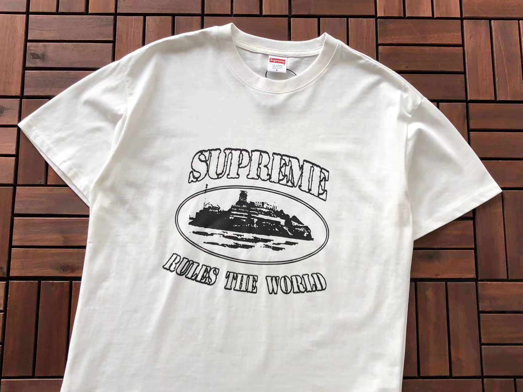 T-Shirt Corteiz X Supreme