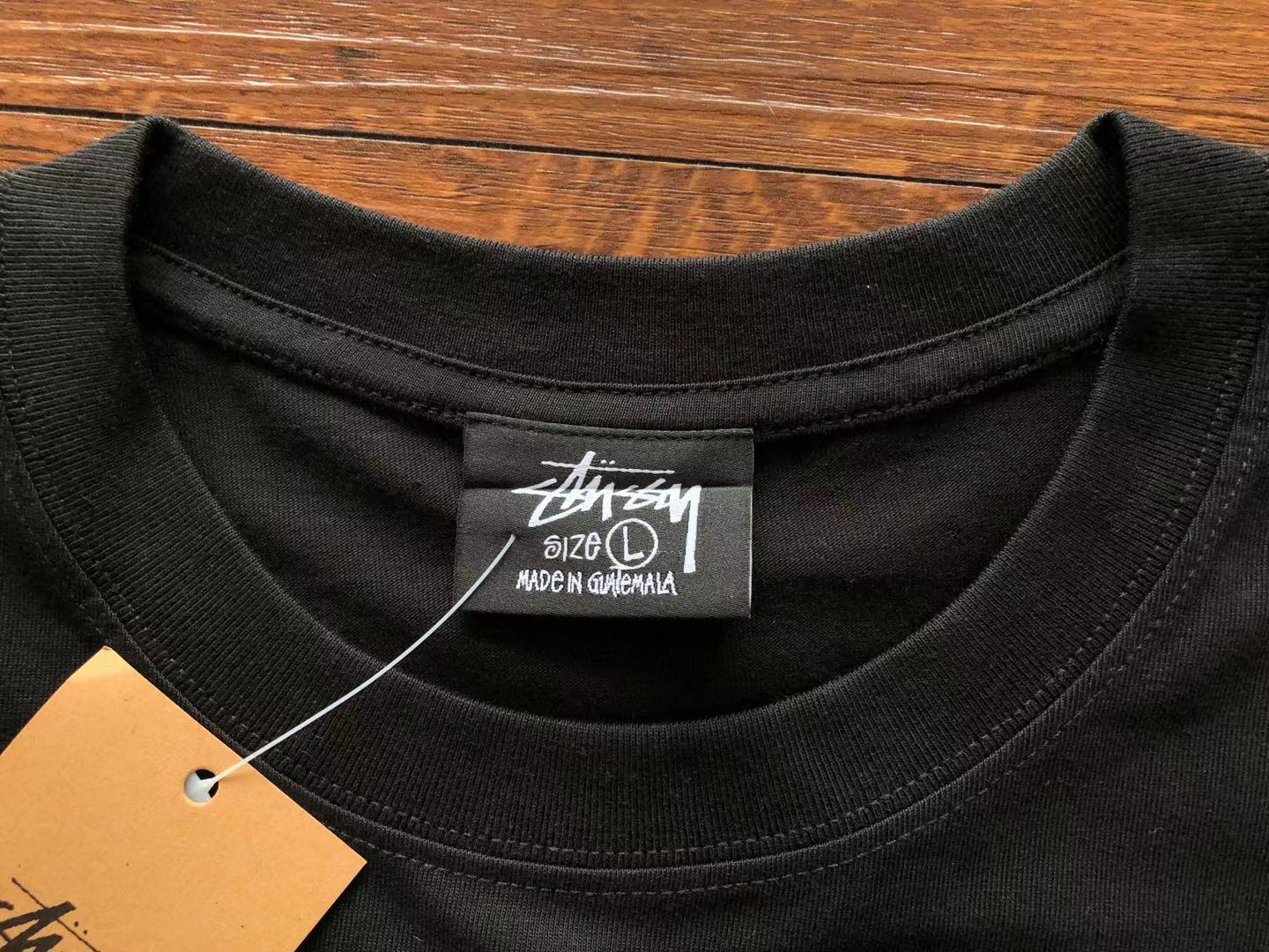 T-Shirt Stussy