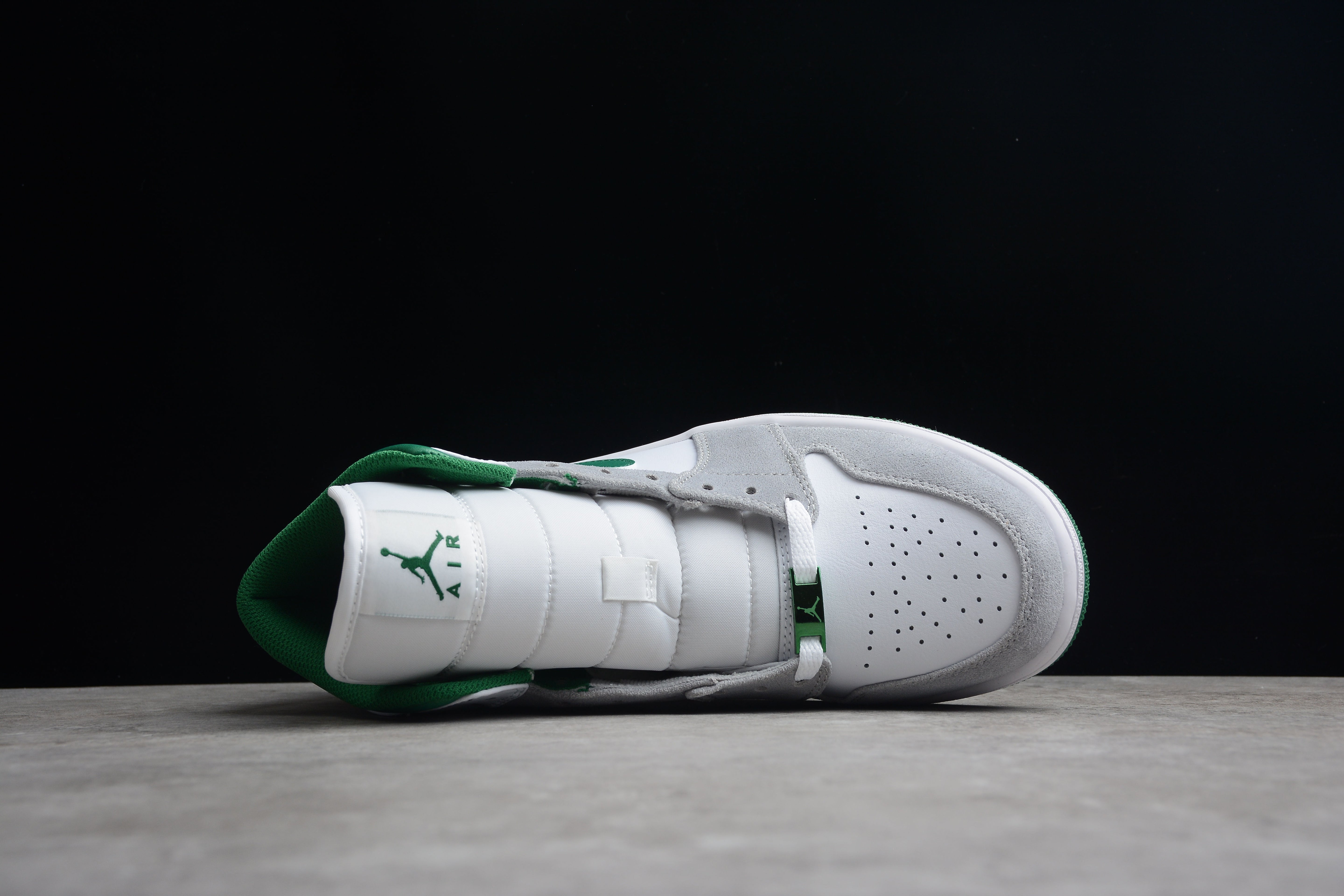 Jordan 1 Mid SE Grey Green