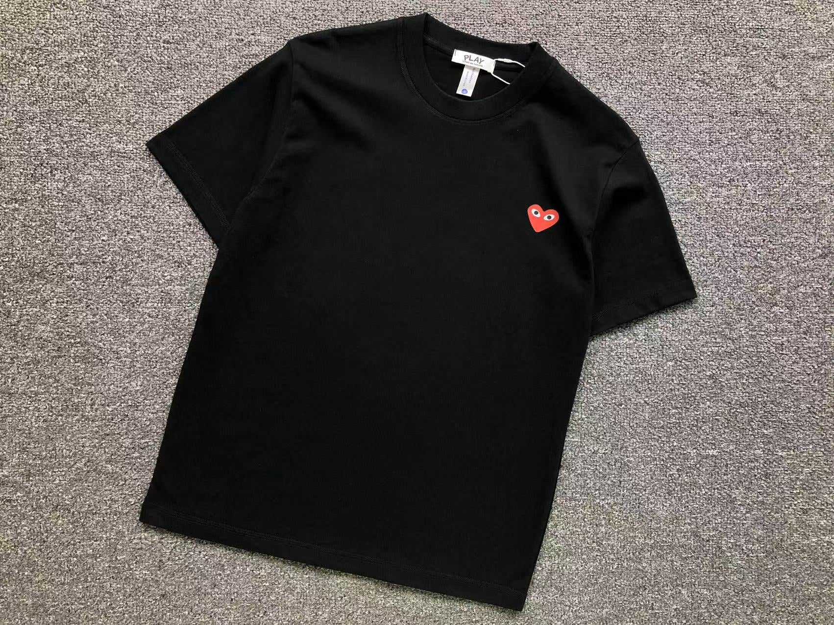 T-Shirt Comme des Garçons PLAY