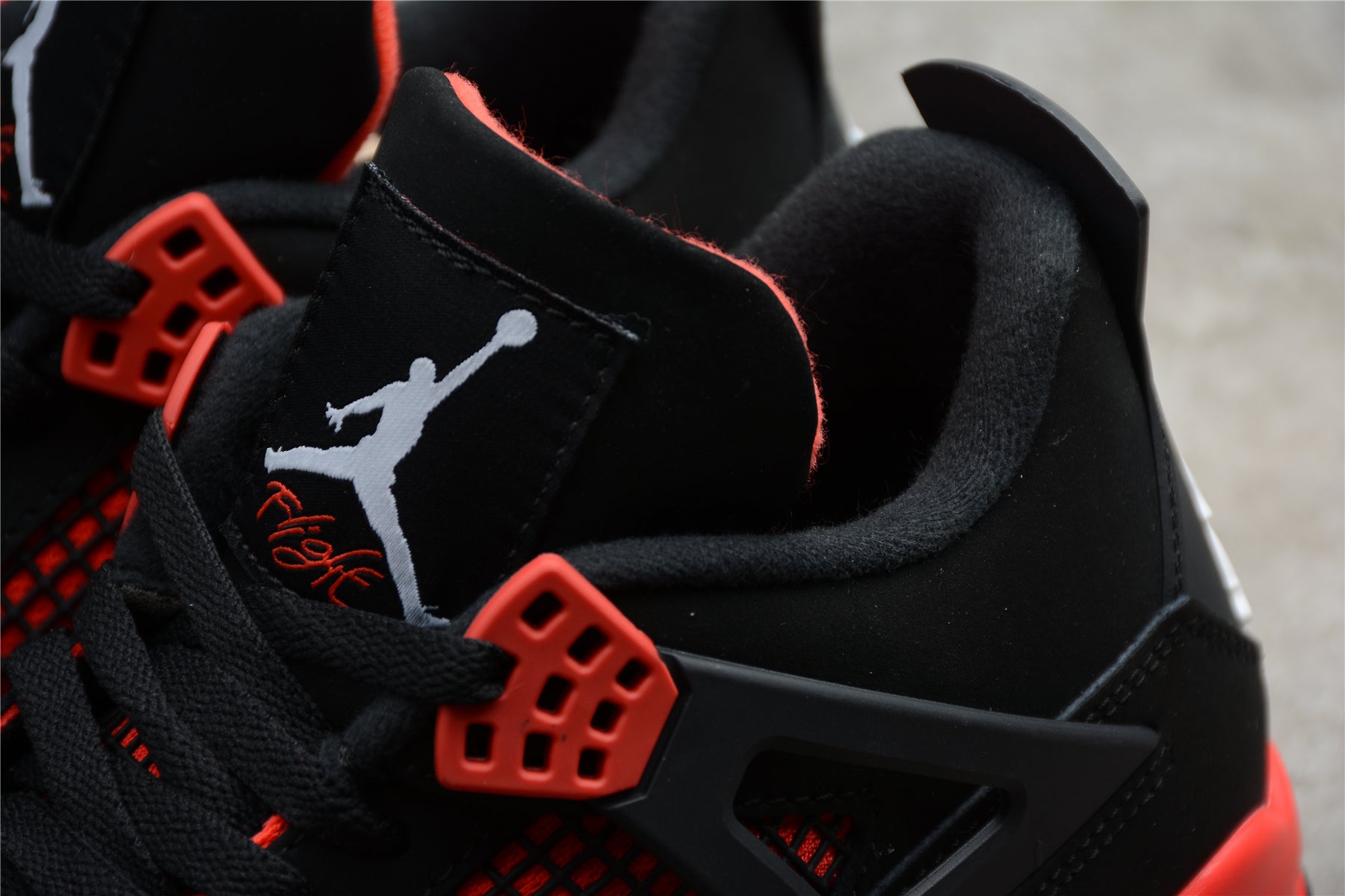 Jordan 4 Retro Red Thunder
