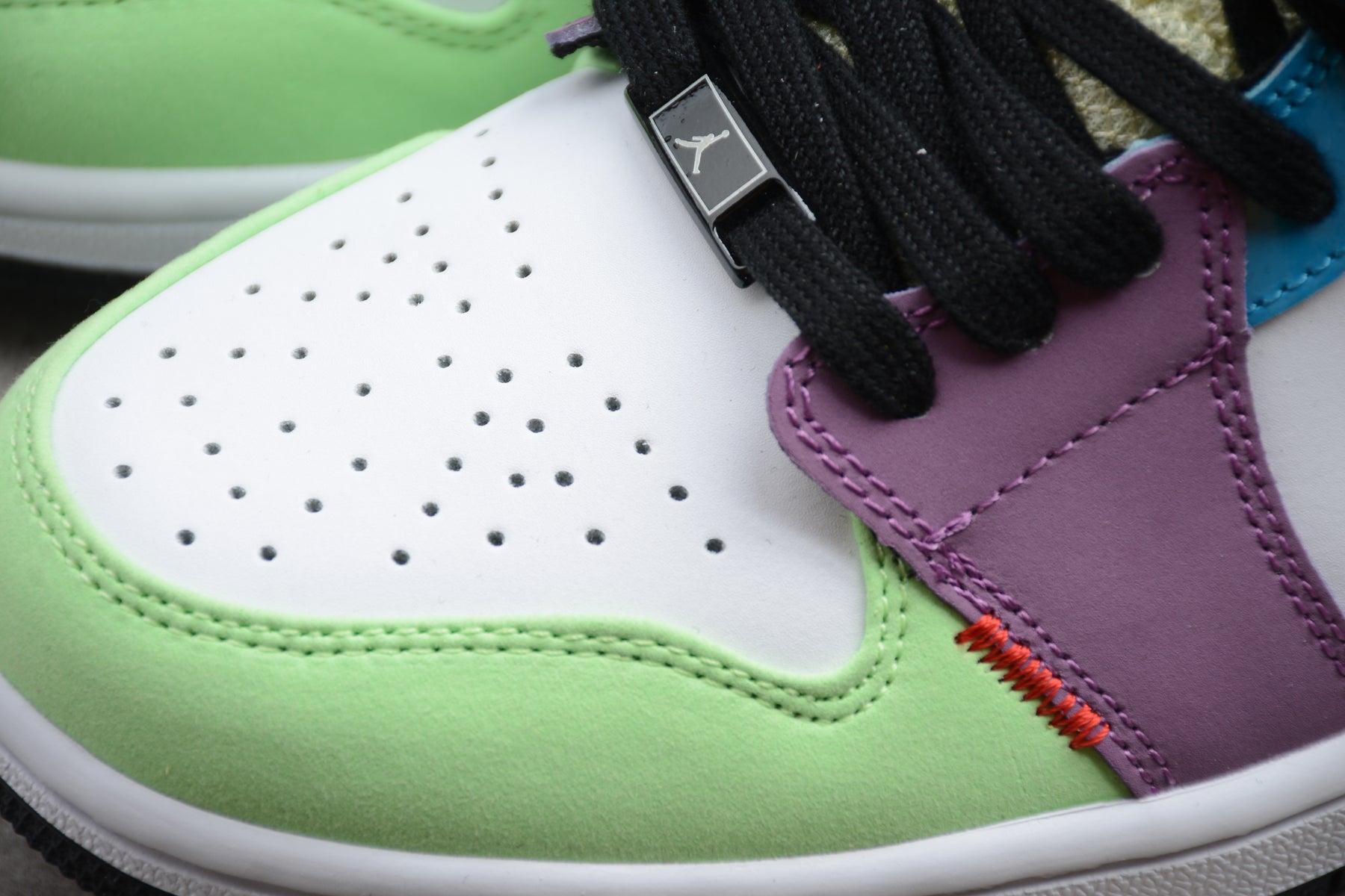 Jordan 1 Mid SE Multi-Color