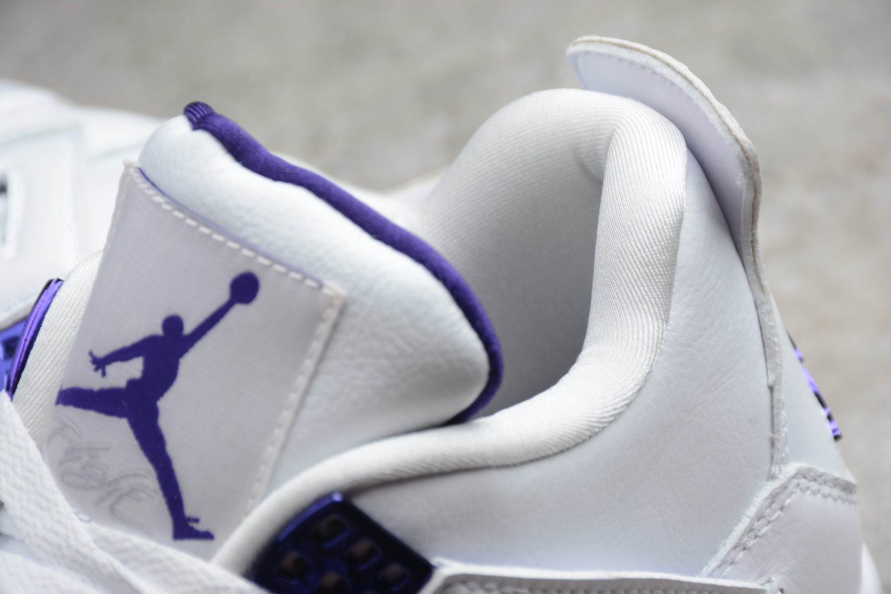Jordan 4 Retro Metallic Purple
