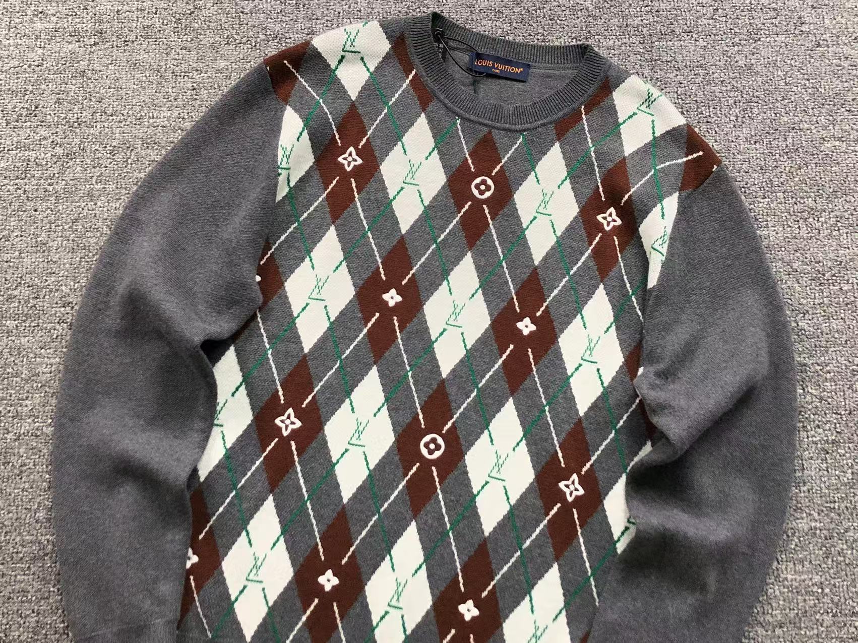 LV Sweater