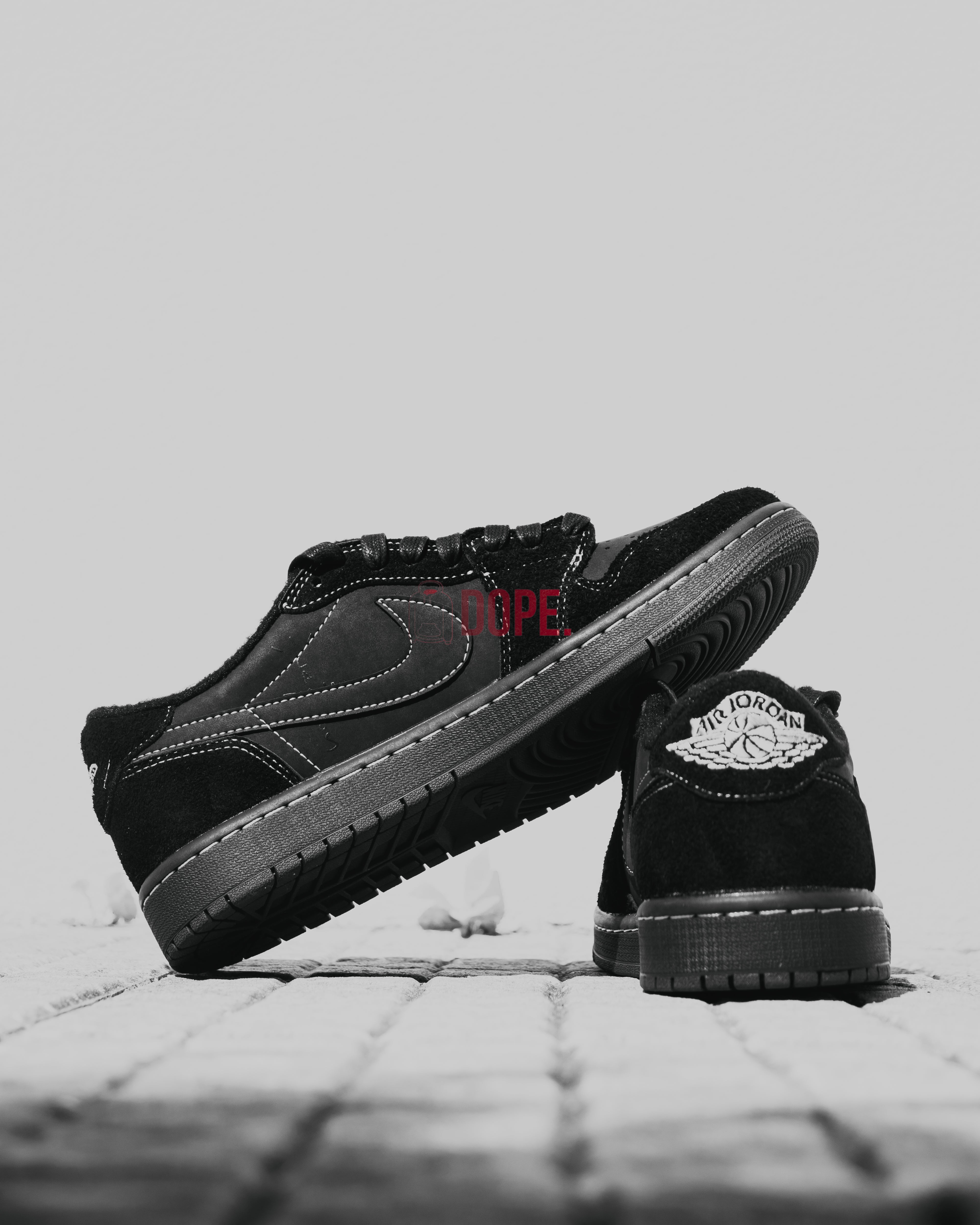 Jordan 1 Retro Low OG SP Travis Scott Black Phantom