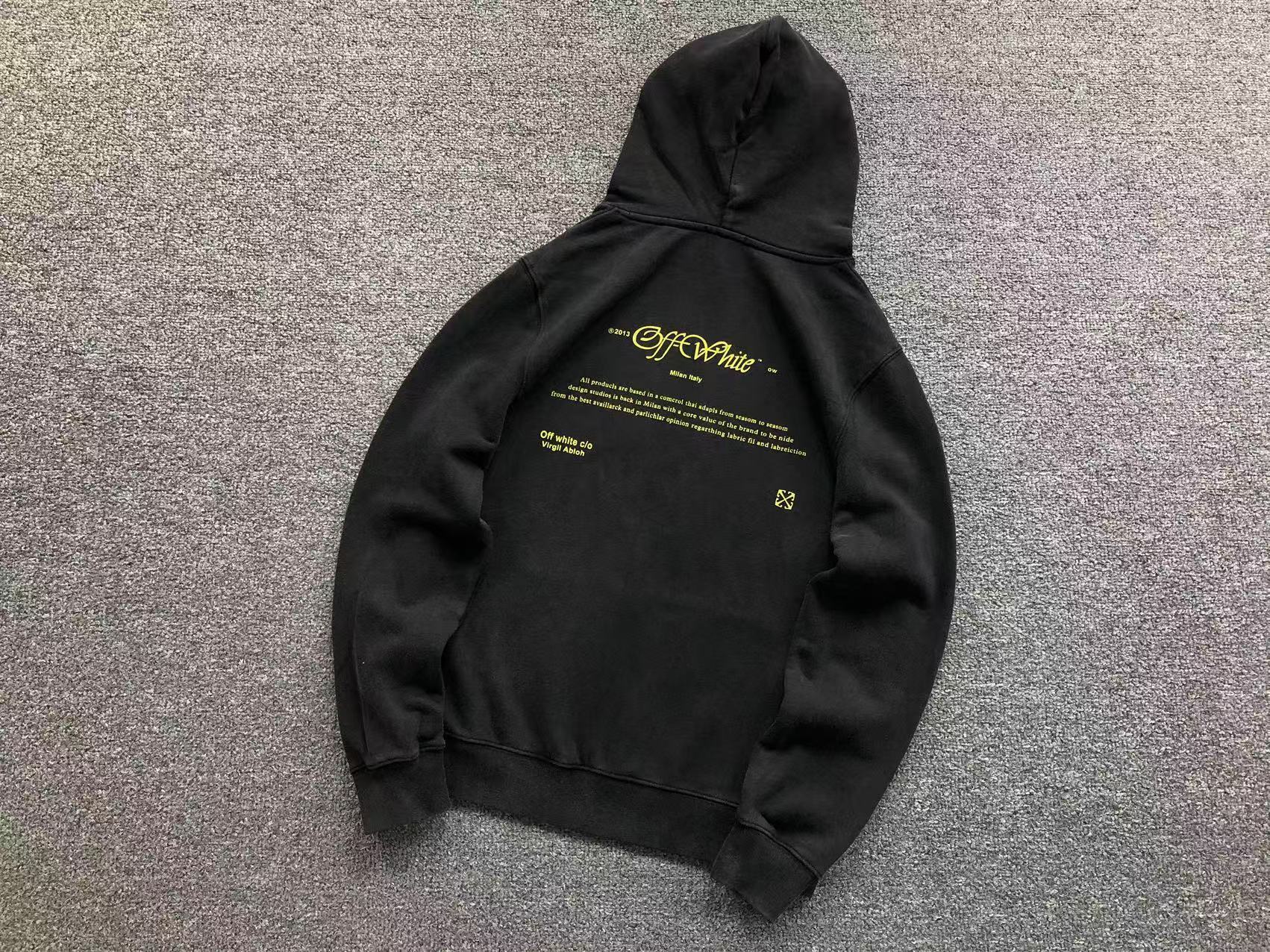 Off-White Hoodie (NEW)