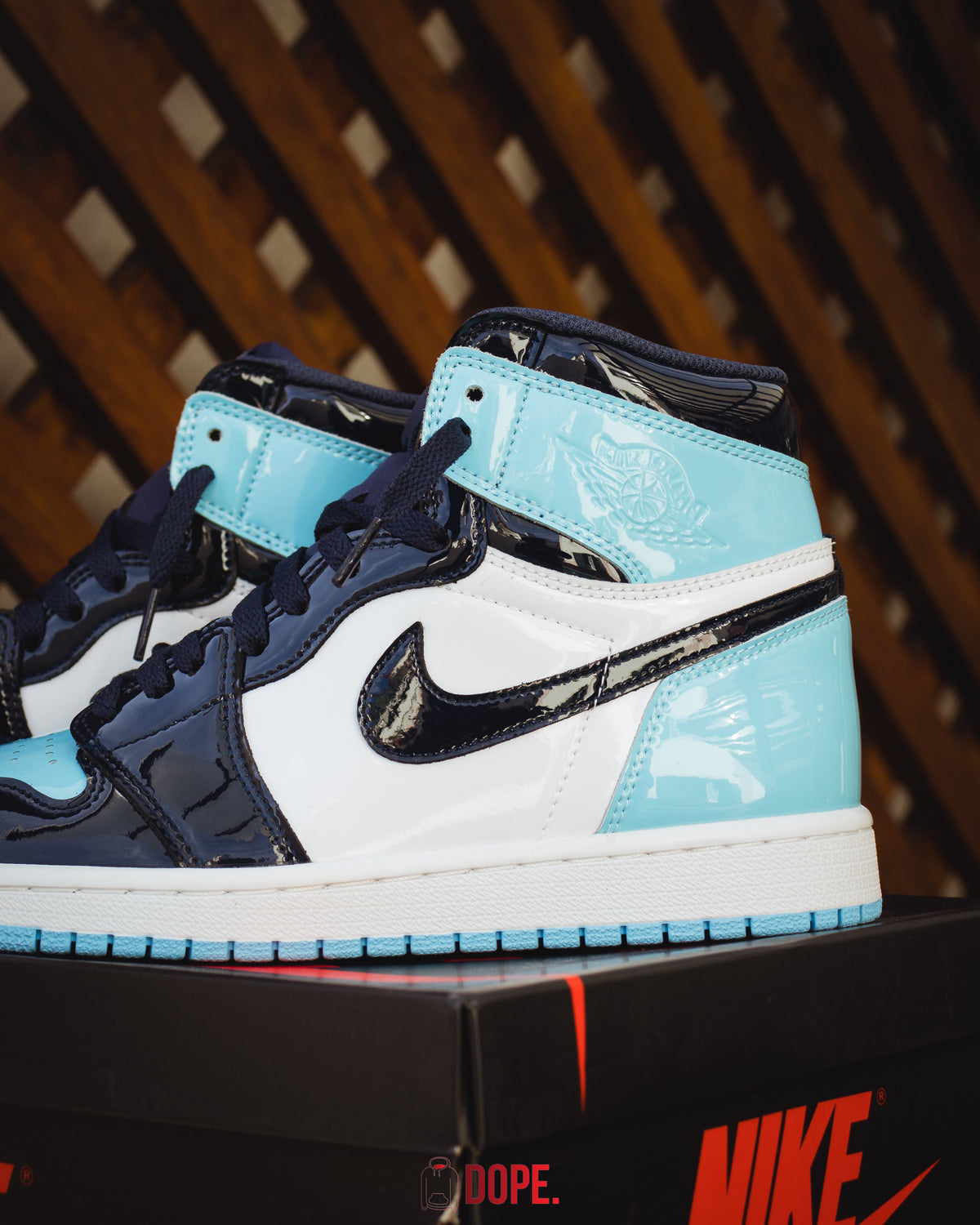 Jordan 1 Retro High UNC Patent