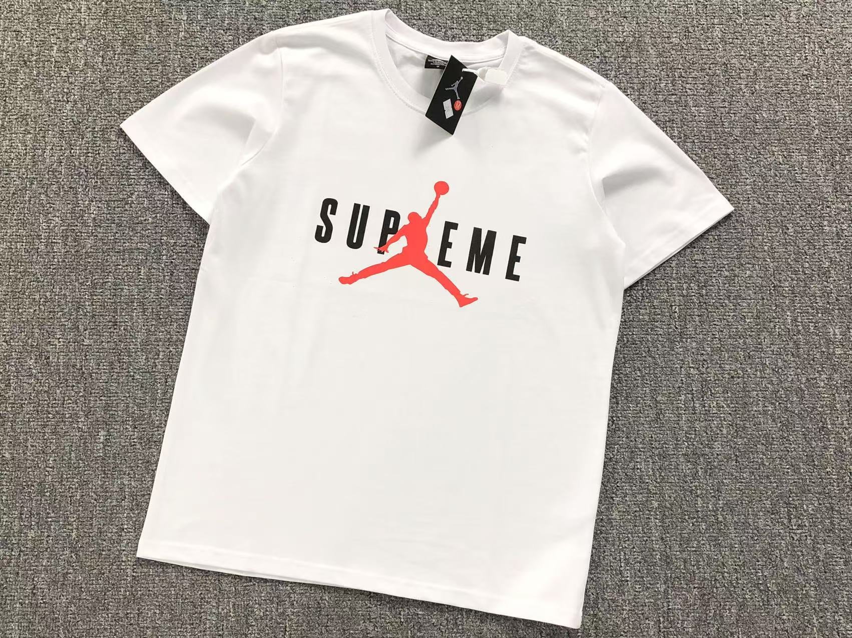 T-Shirt Supreme X Air Jordan