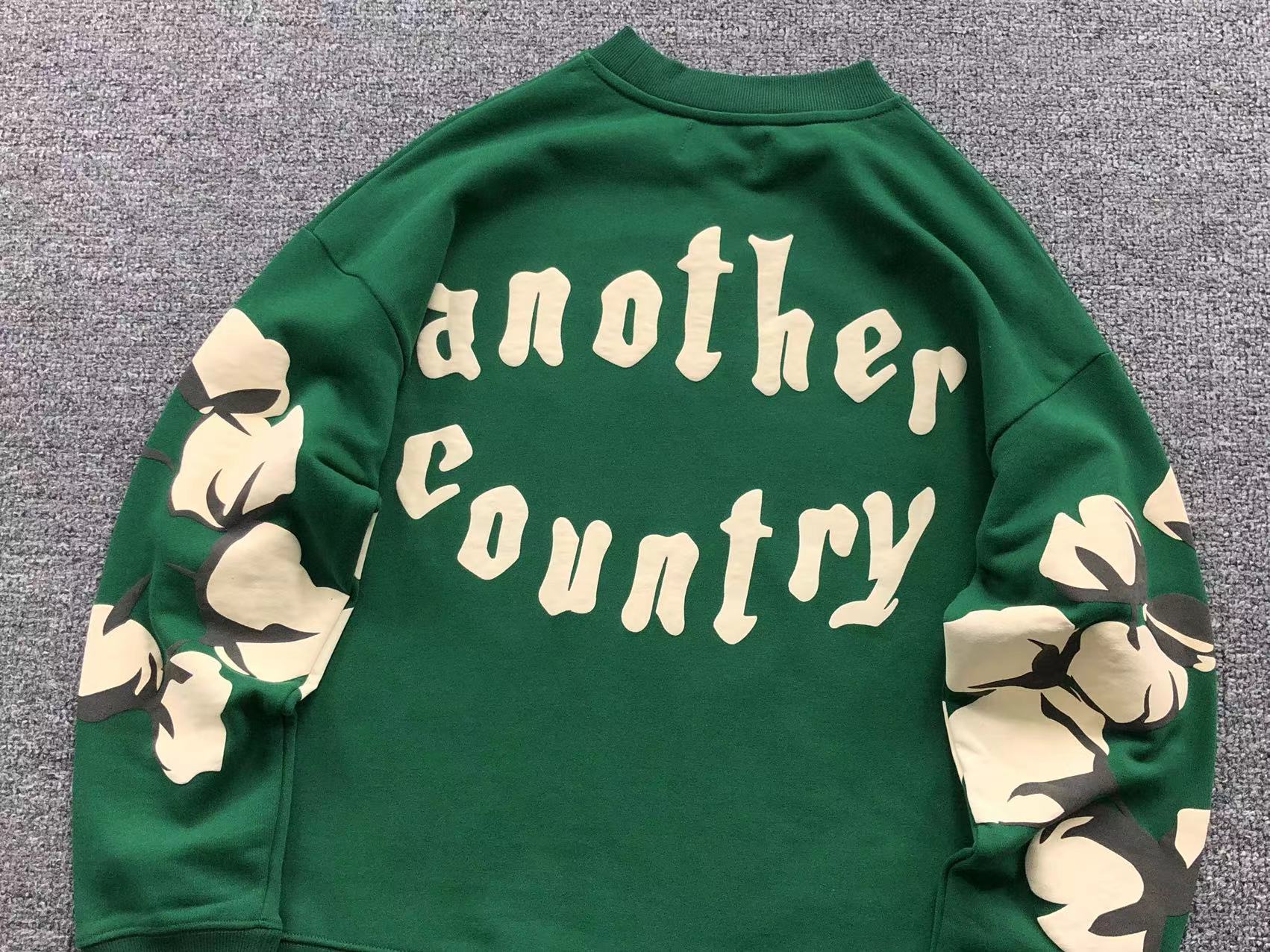 Denim Tears Sweat "Another Country" Verde