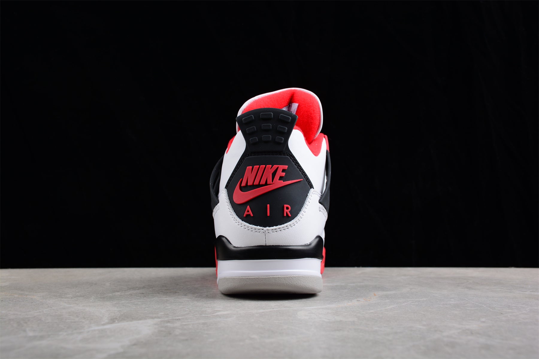 Jordan 4 Retro Fire Red