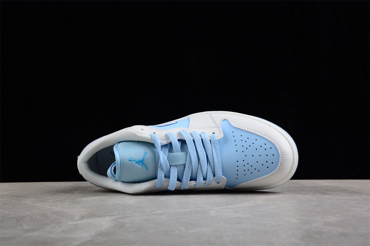 Jordan 1 Low SE Reverse Ice Blue