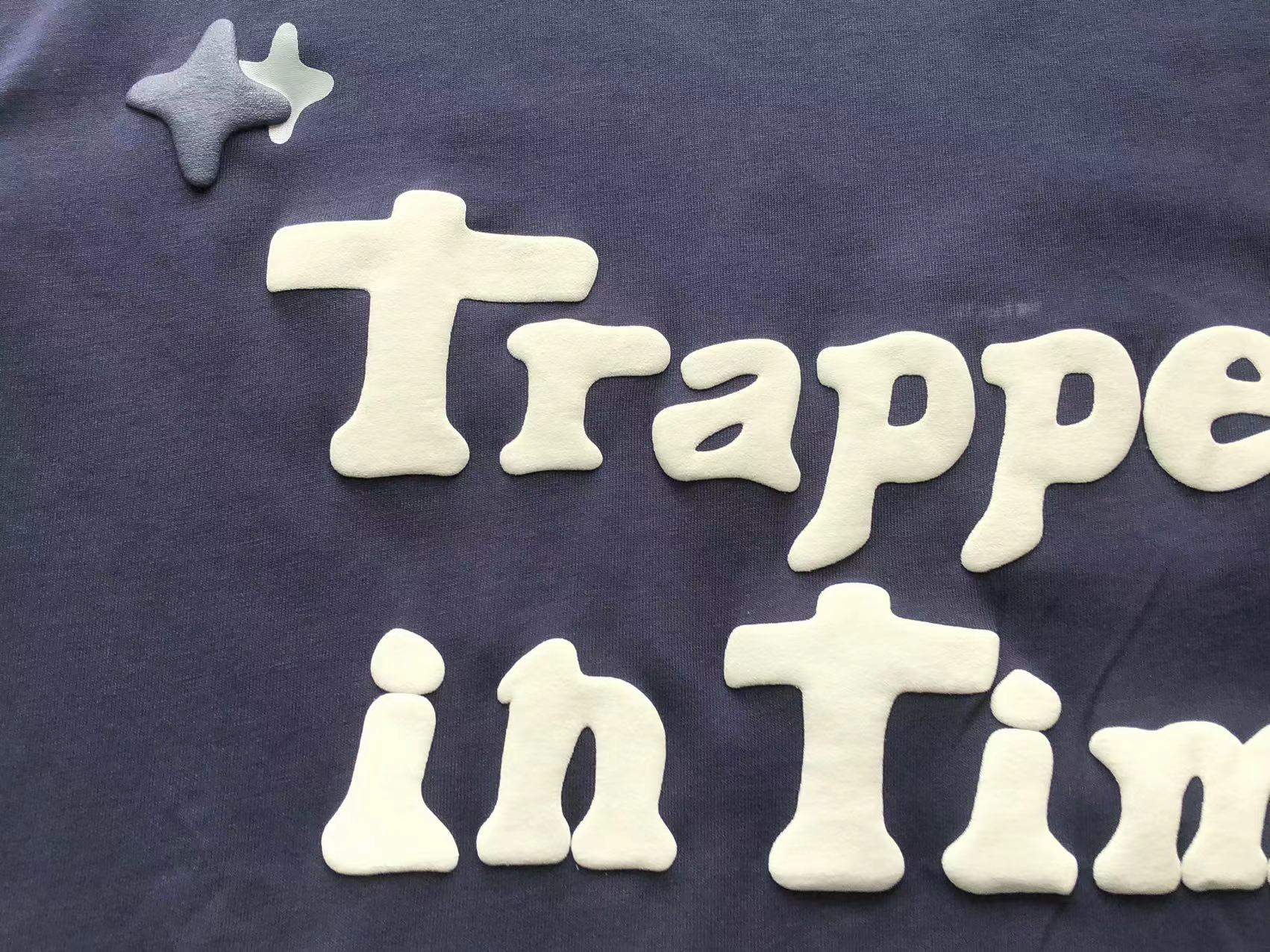 T-Shirt Broken Planet Trapped In Time