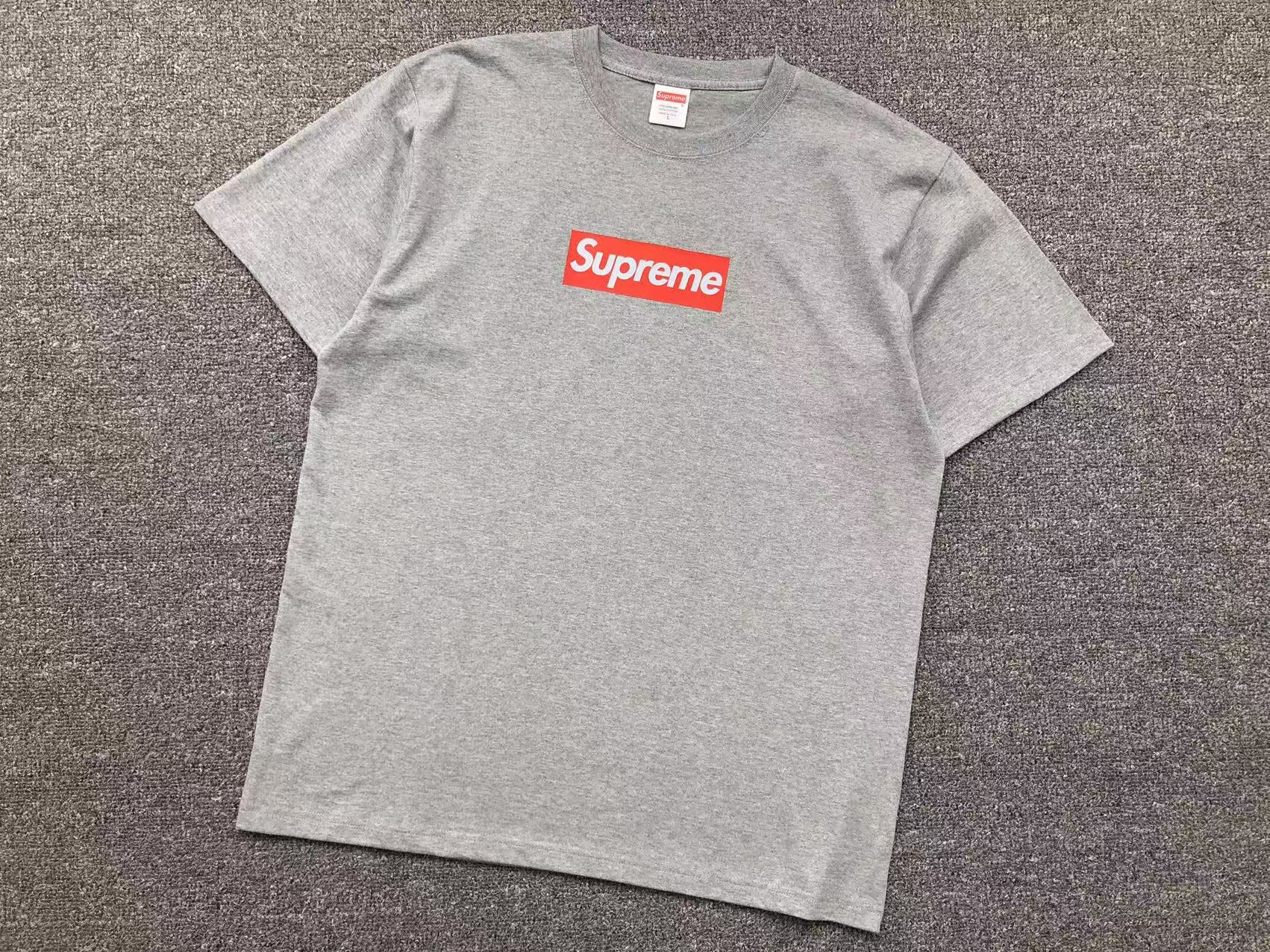 T-Shirt Supreme