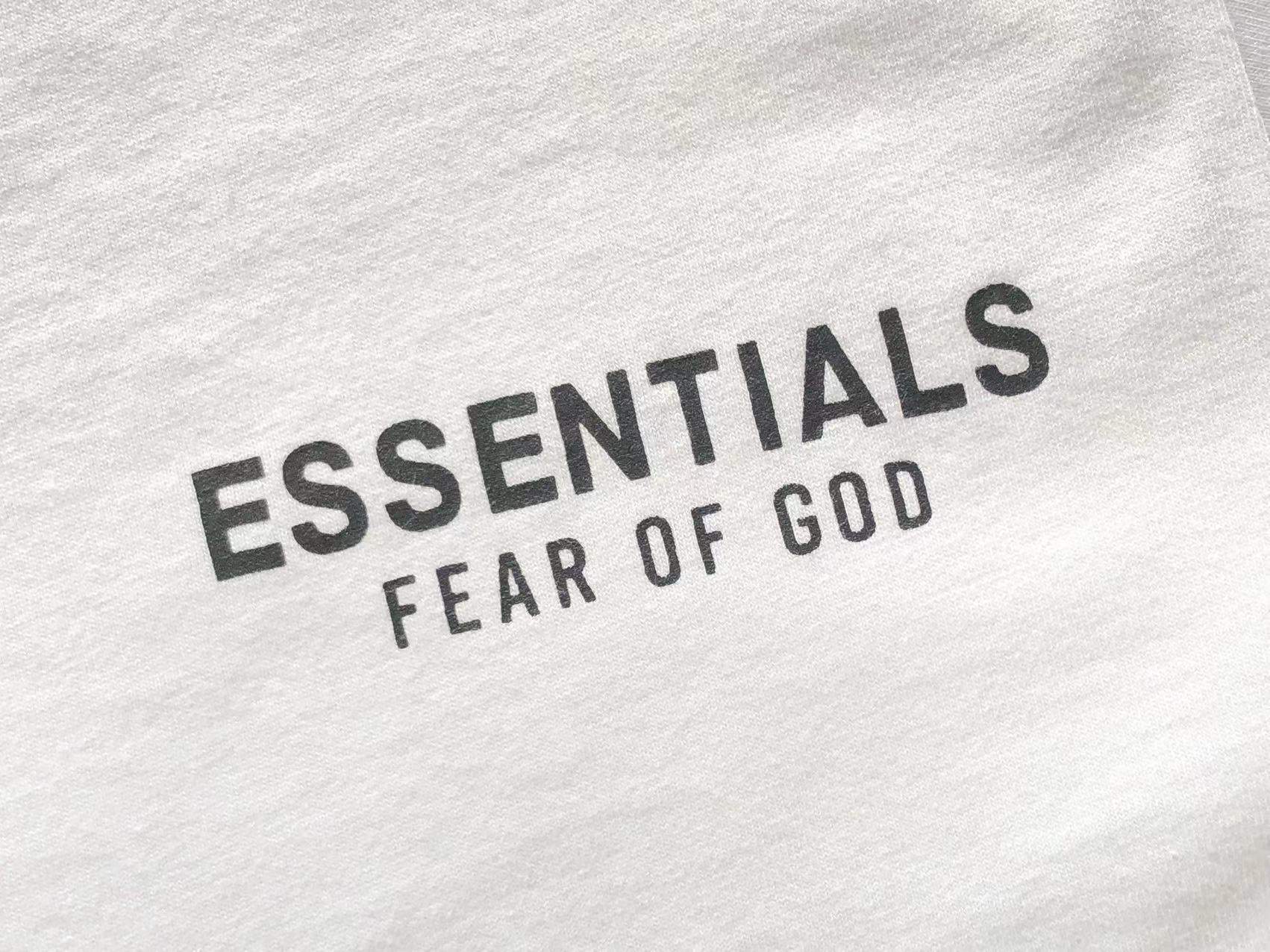 T-Shirt Essentials Fear of God