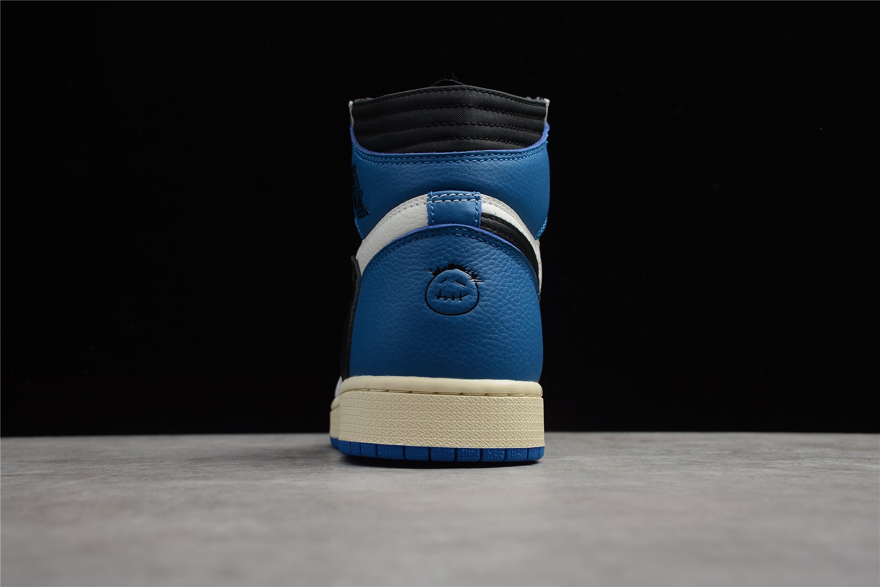 Jordan 1 Retro High OG SP Fragment X Travis Scott