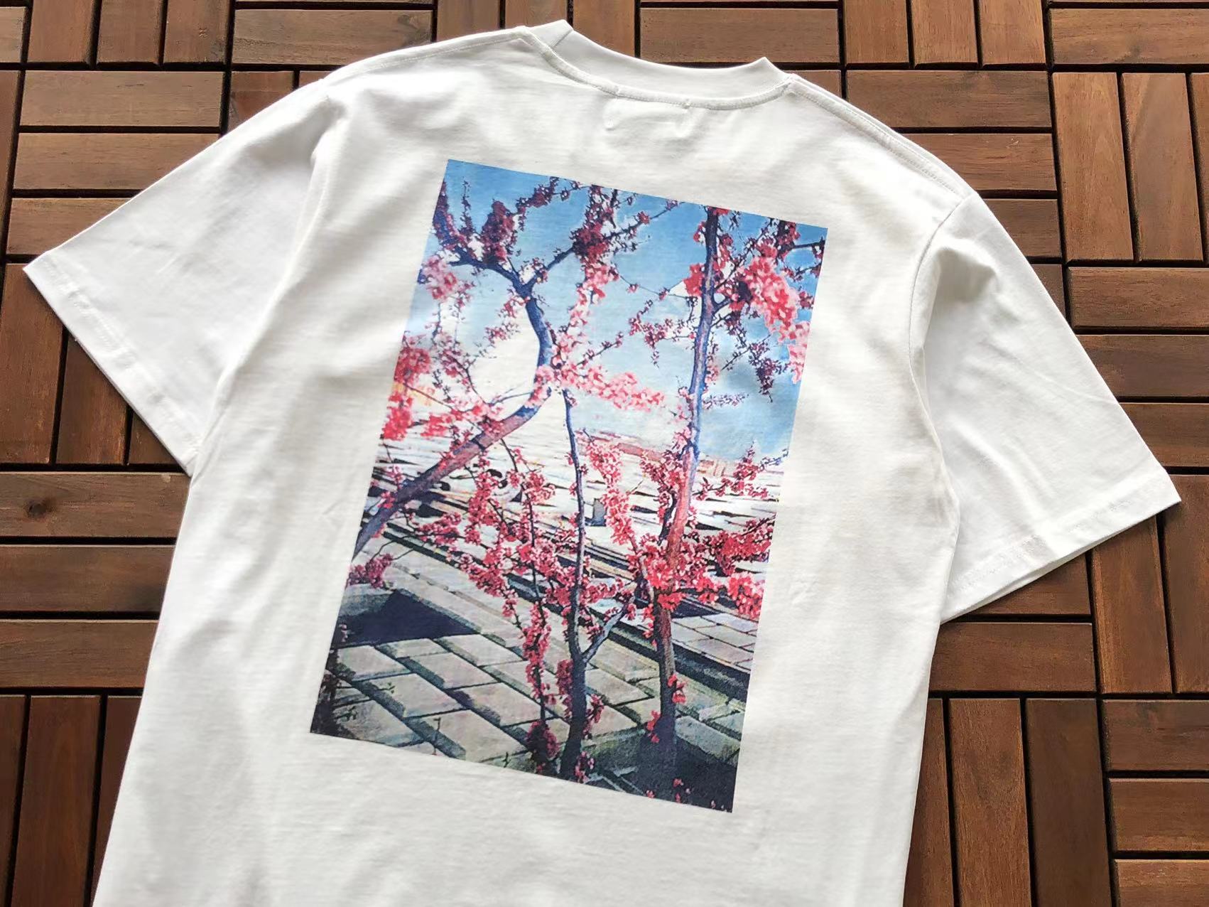 T-Shirt Essentials Fear of God