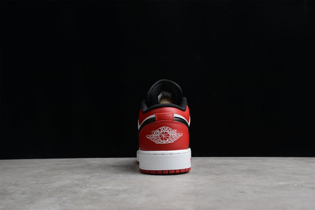 Jordan 1 Low Bred Toe