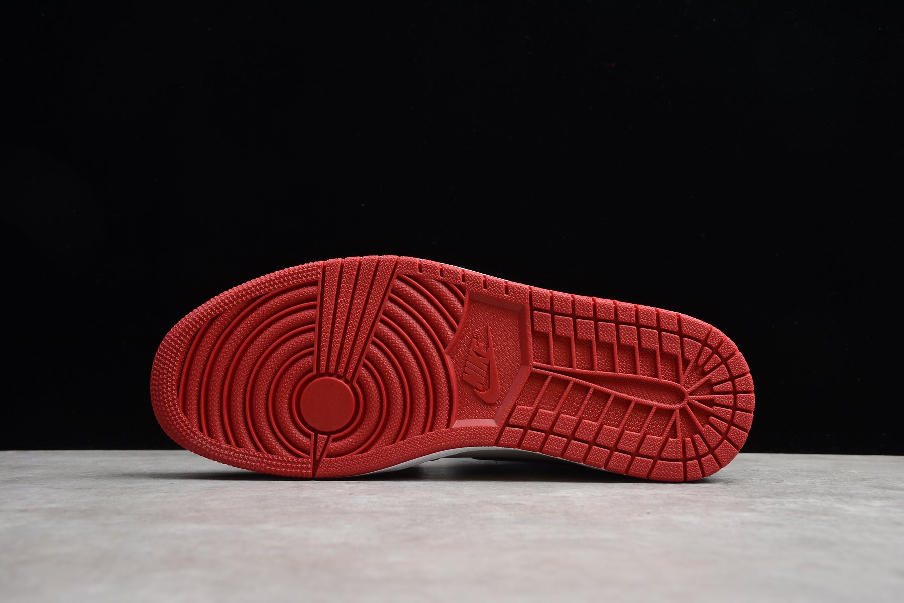 Jordan 1 Retro High Fearless UNC Chicago