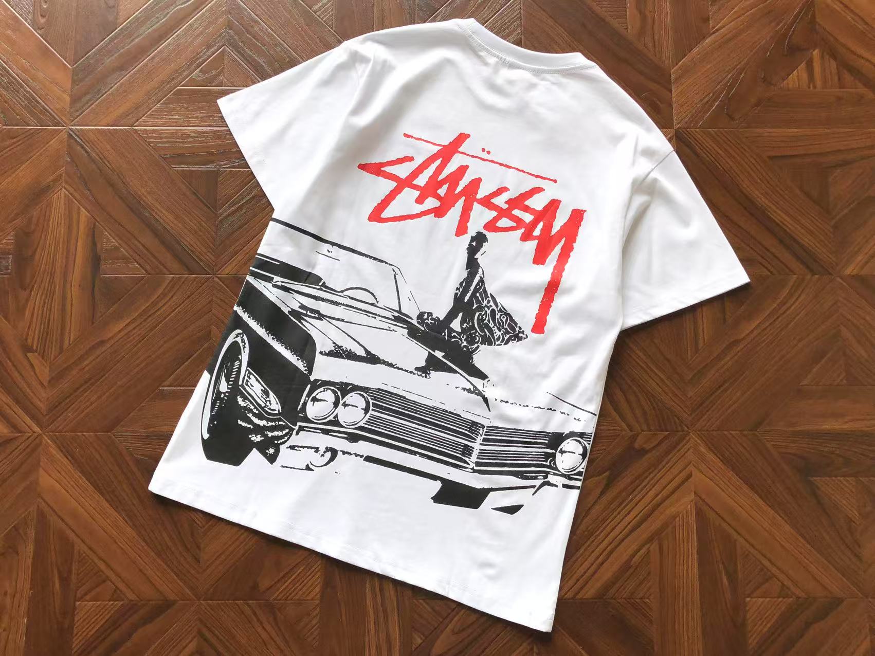 T-Shirt Stussy