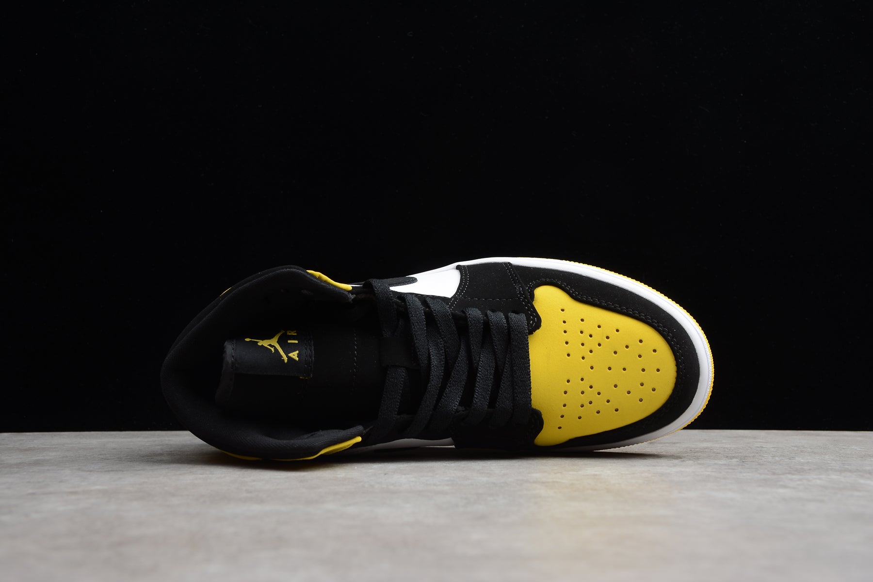 Jordan 1 Mid Yellow Toe Black