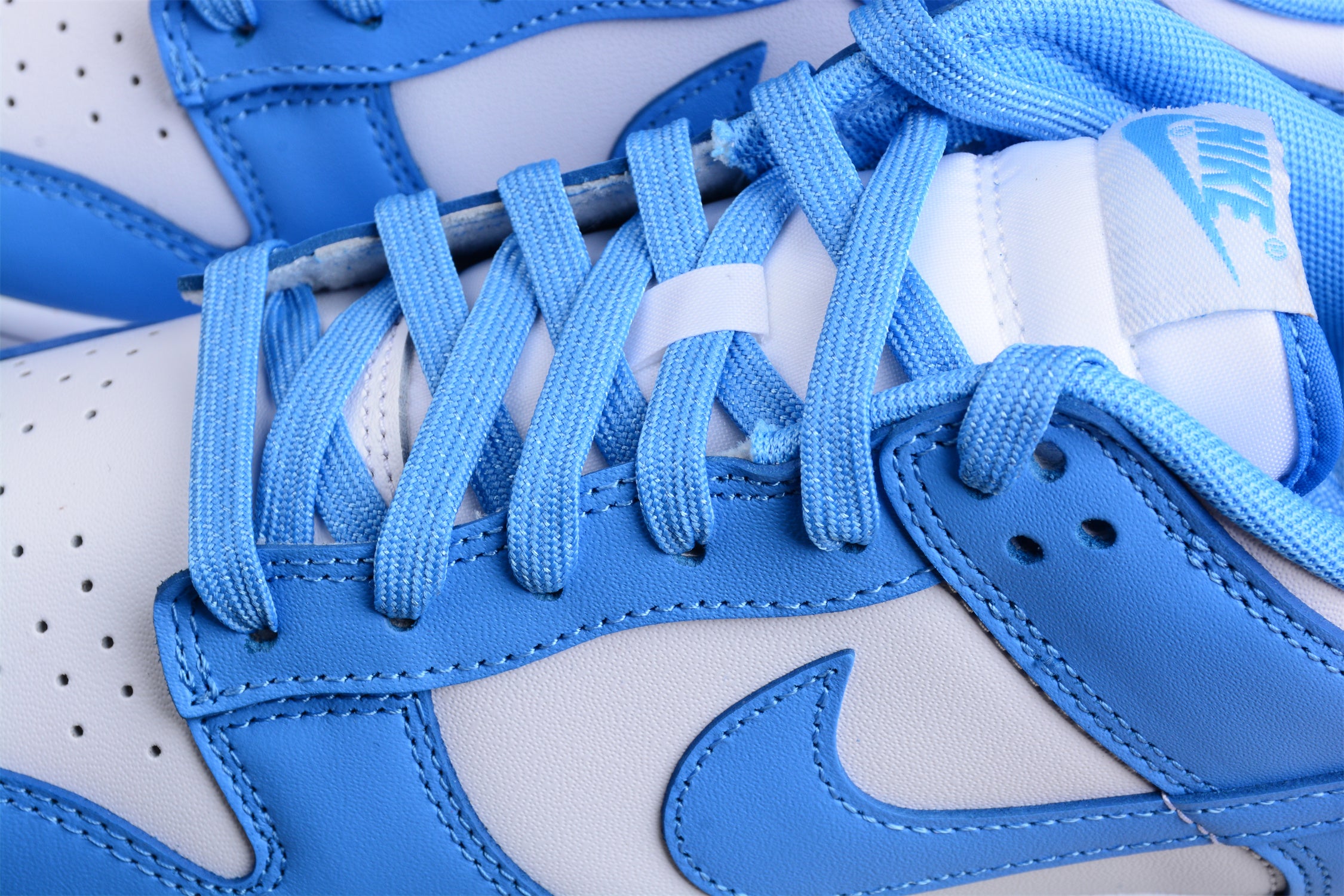 Nike Dunk UNC