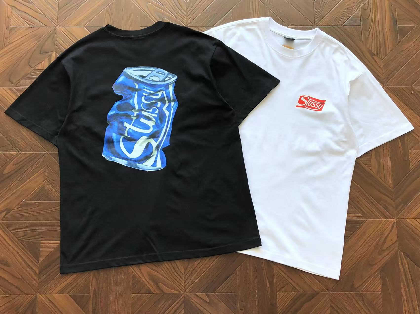 T-Shirt Stussy
