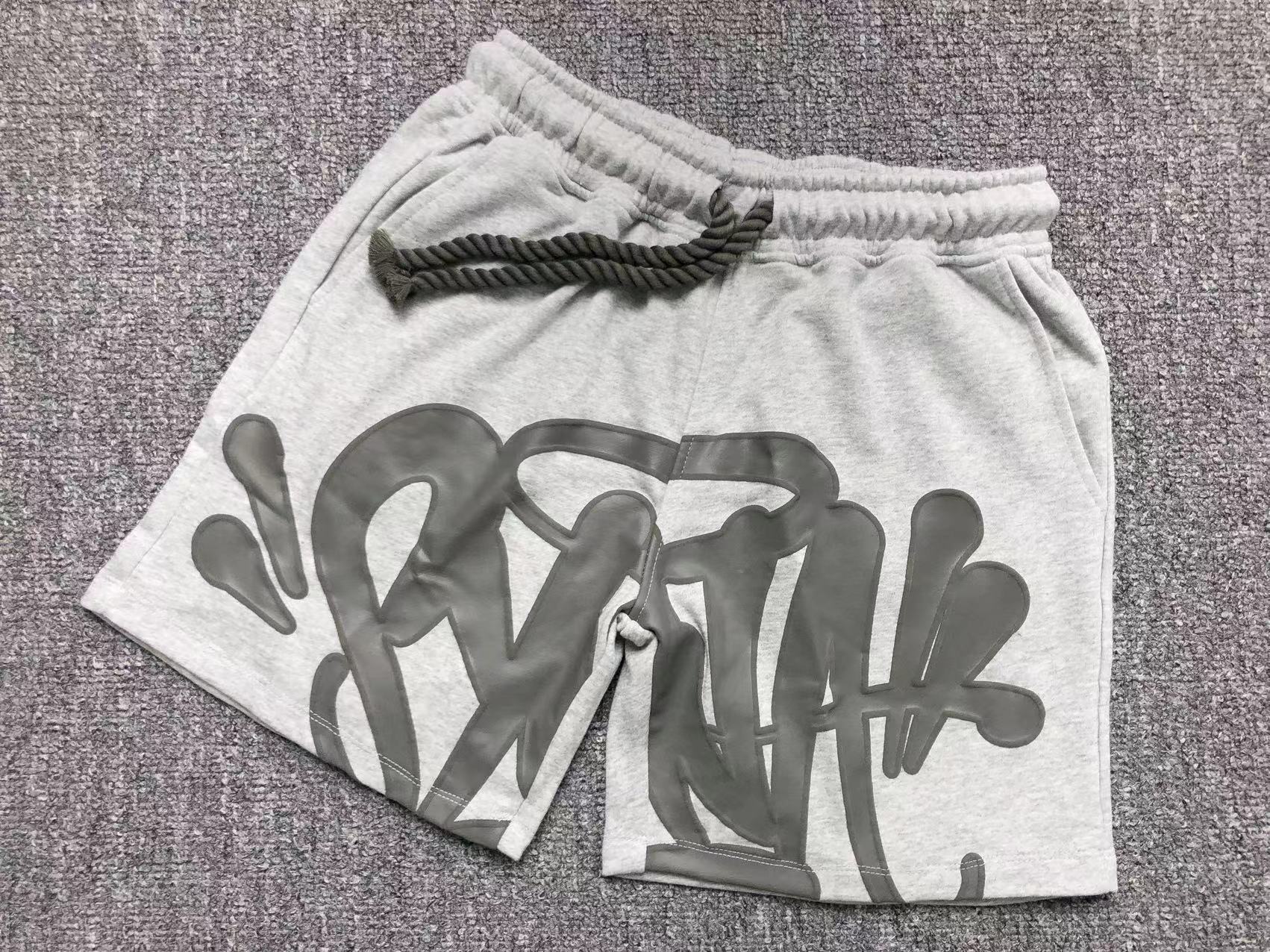 Syna WRLD Short