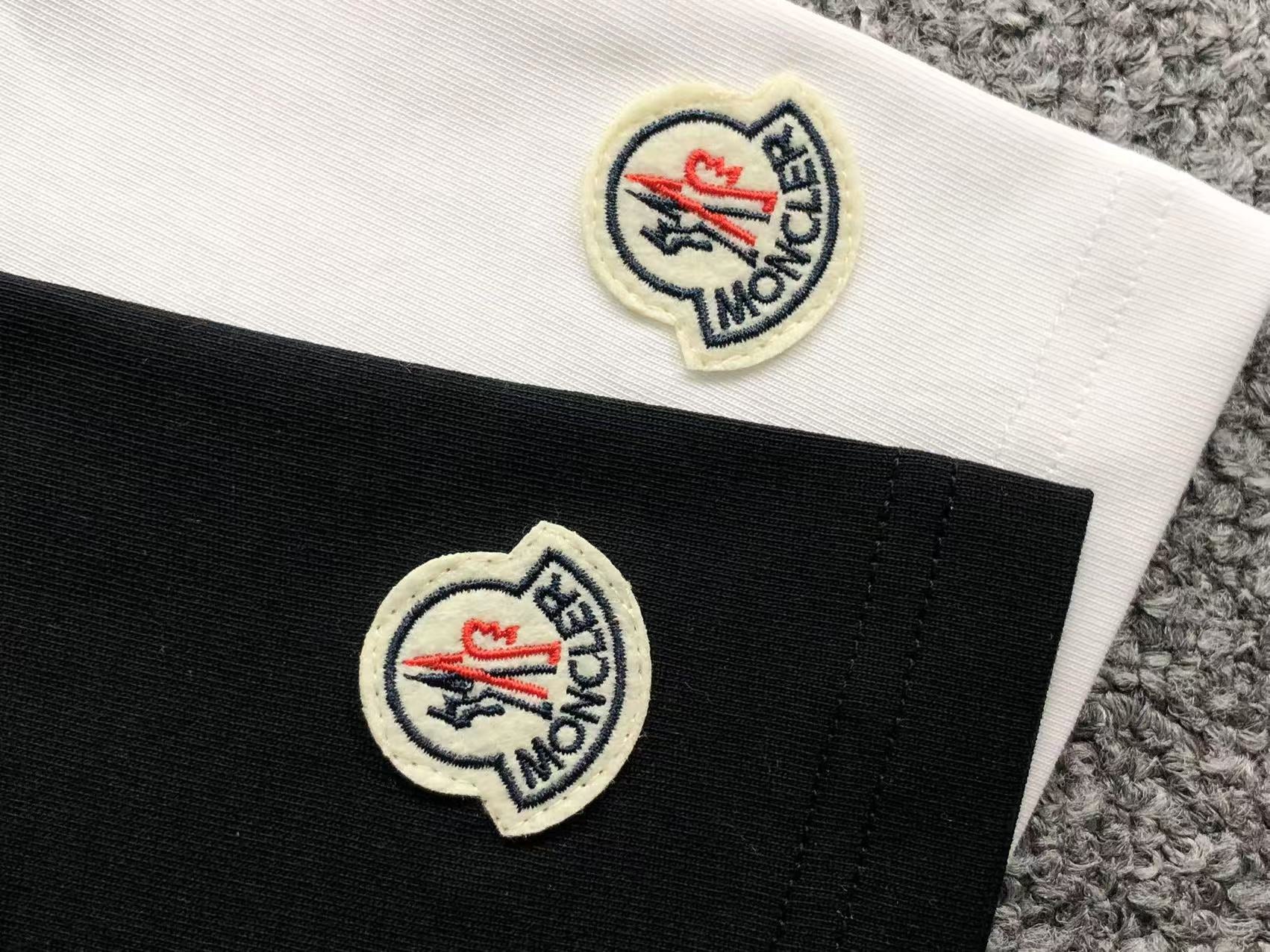 T-Shirt Moncler