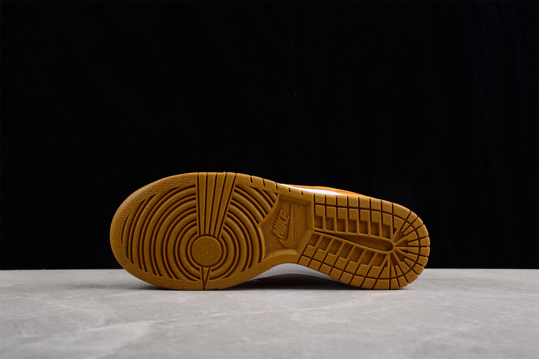 Nike Dunk University Gold