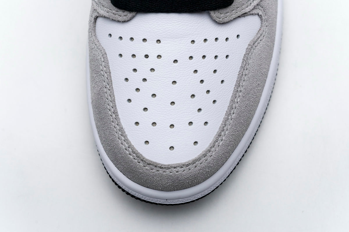 Jordan 1 Retro High Light Smoke Grey