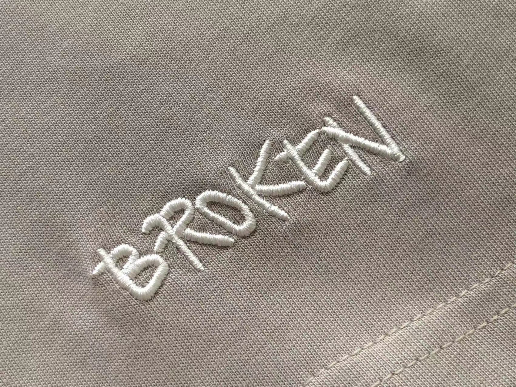 T-Shirt Broken Planet So many planets