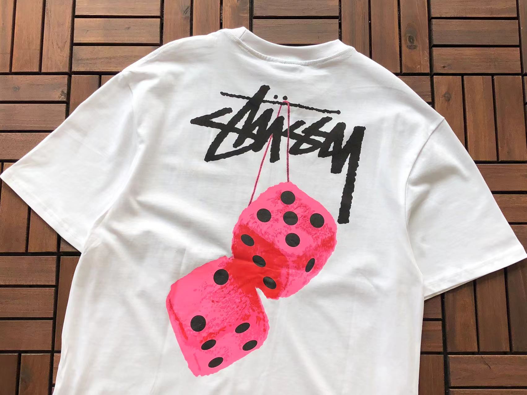 T-Shirt Stussy