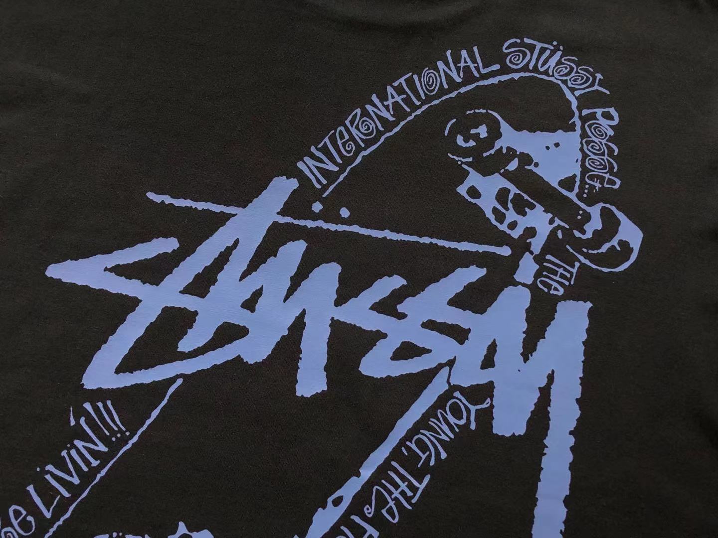T-Shirt Stussy