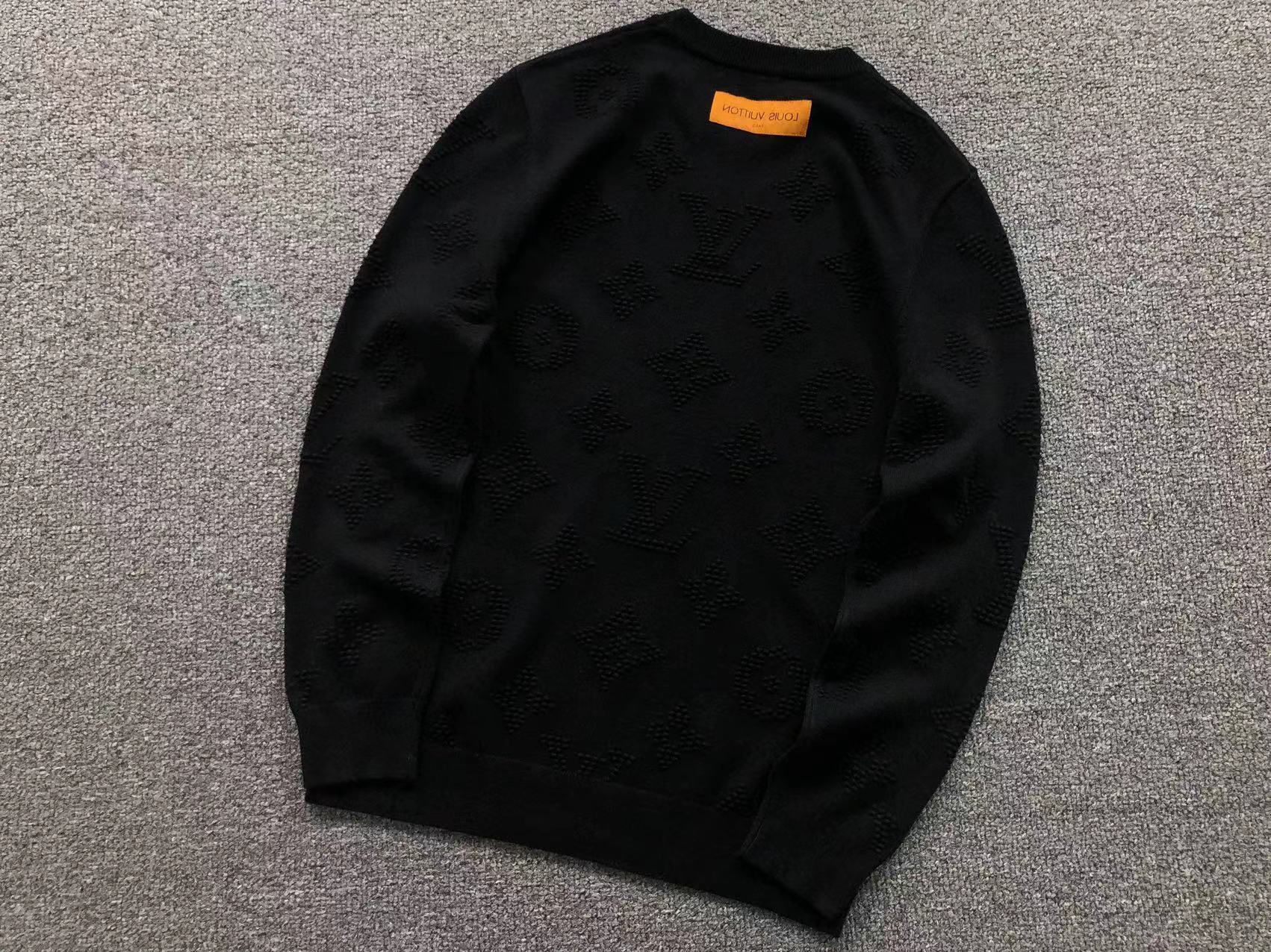 LV Sweater