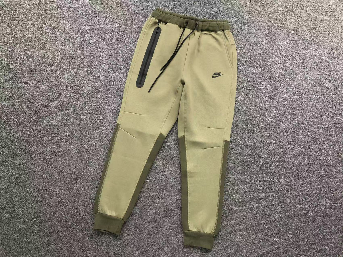 Nike Tech Fleece Tracksuit