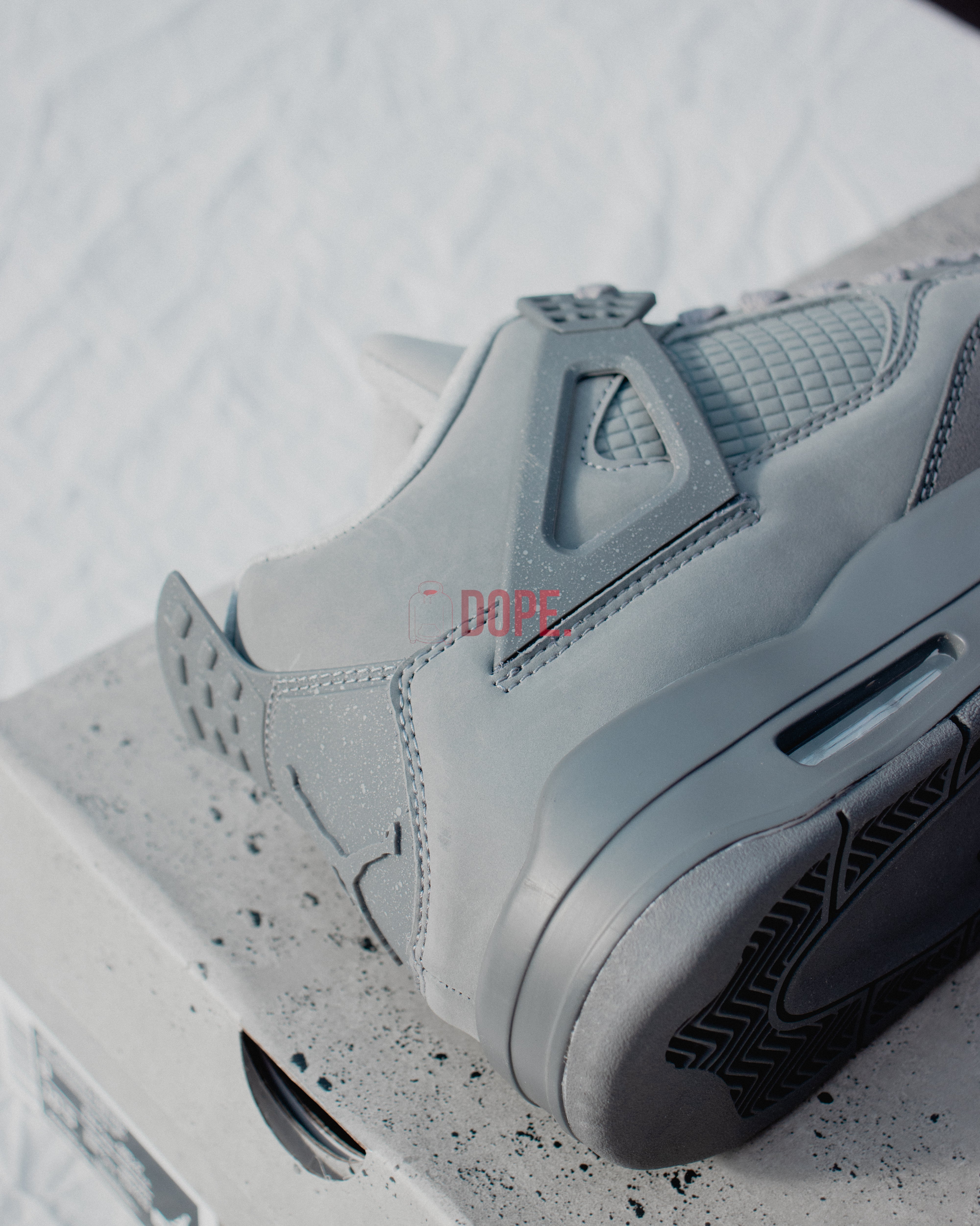 Jordan 4 Retro SE Paris Olympics Wet Cement