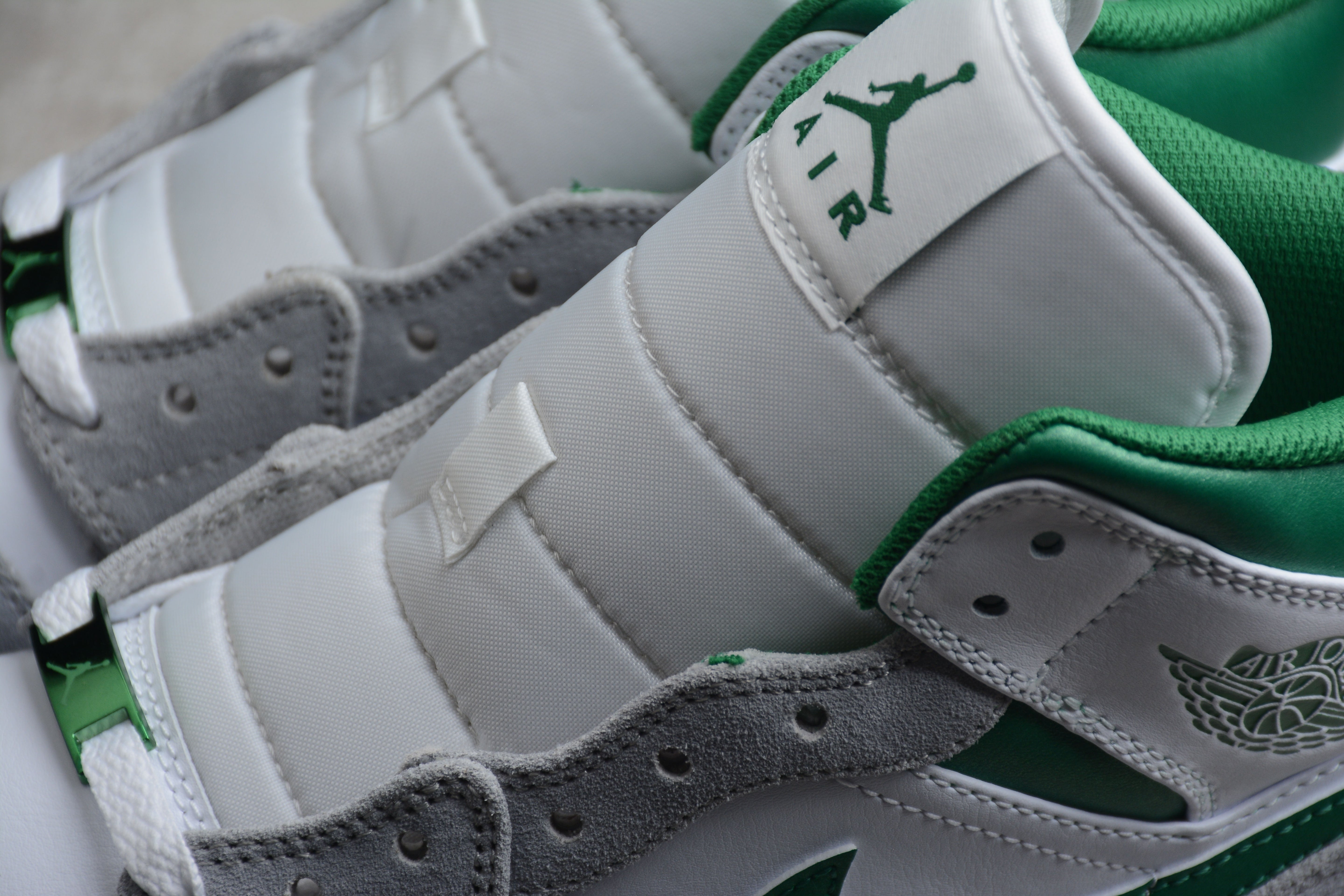 Jordan 1 Mid SE Grey Green