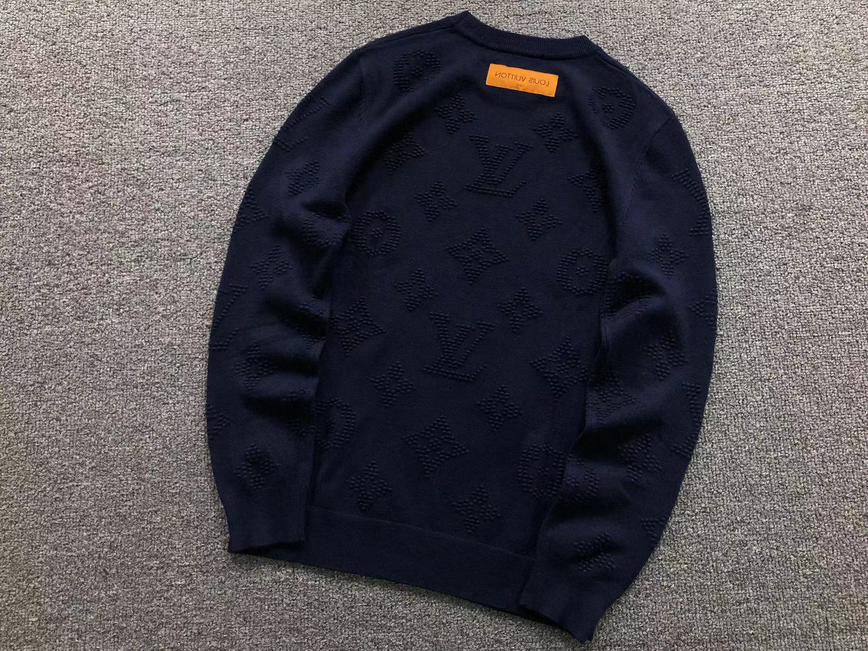 LV Sweater