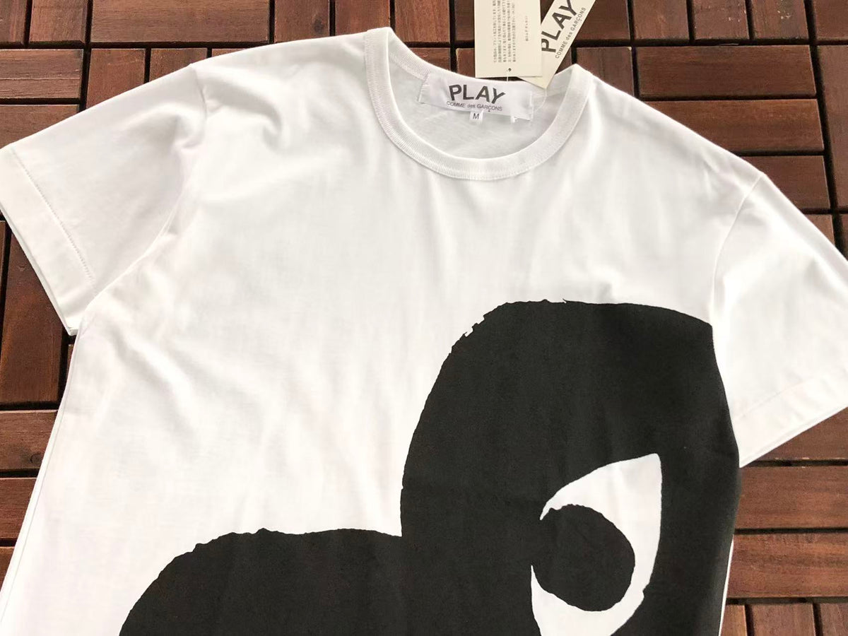 T-Shirt Comme des Garçons
