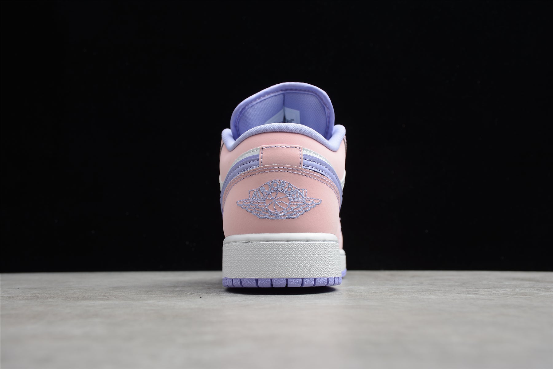 Jordan 1 Low Arctic Punch