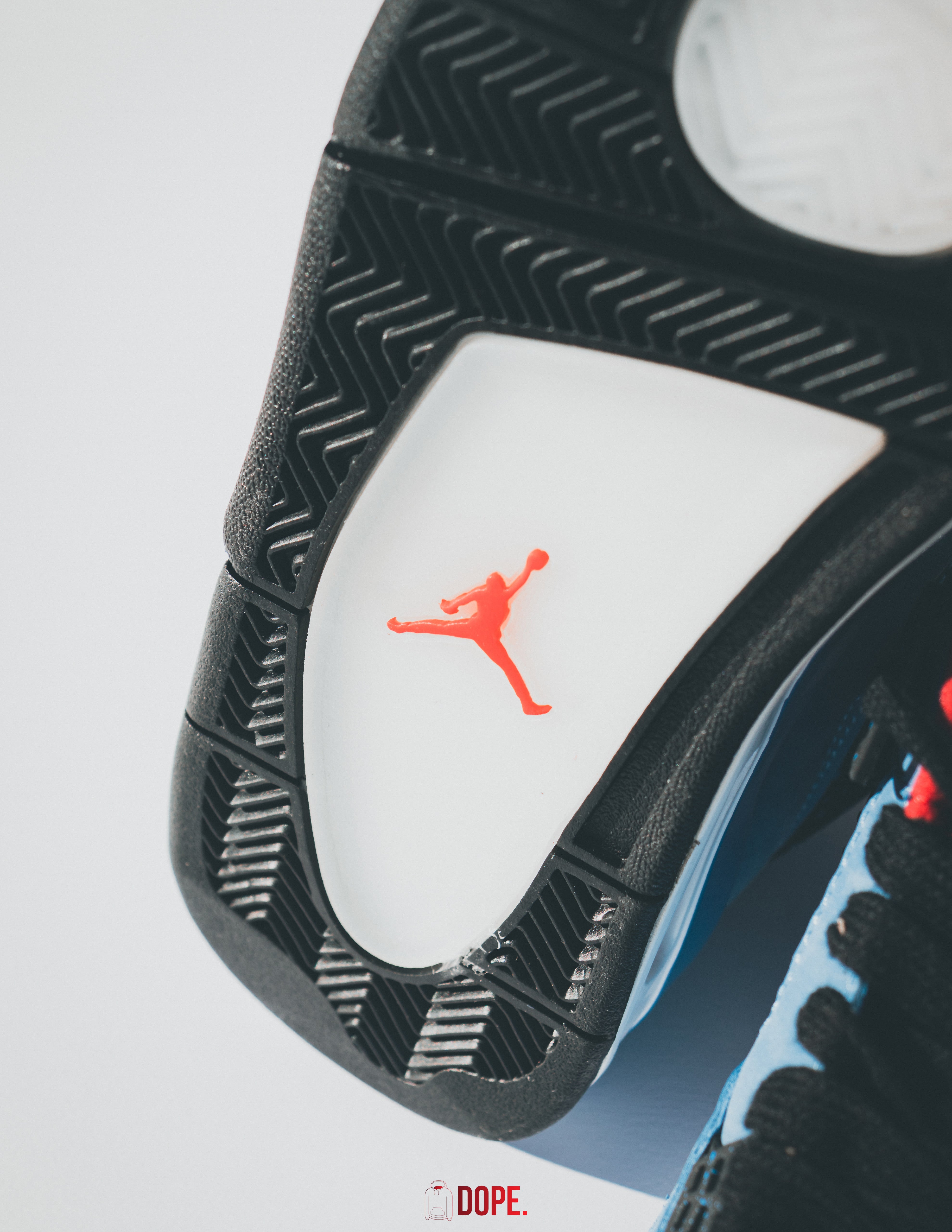 Jordan 4 Retro Travis Scott Cactus Jack