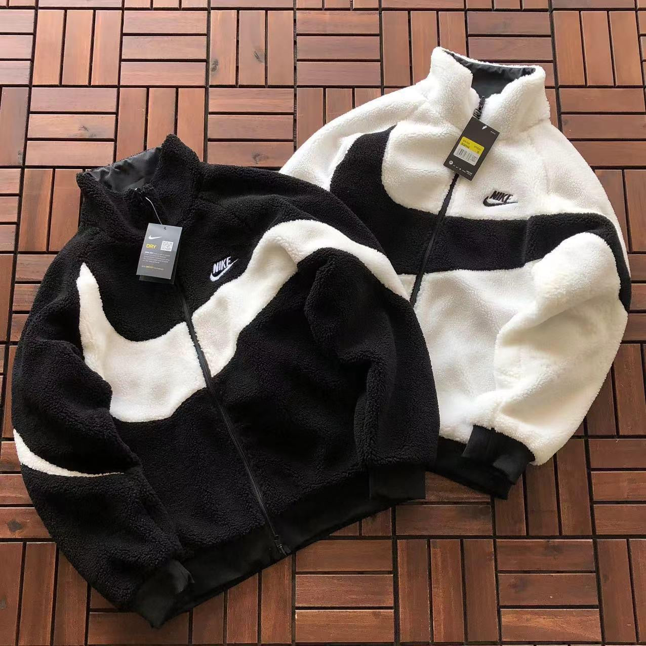Nike Swoosh Fleece Reversible Jacket