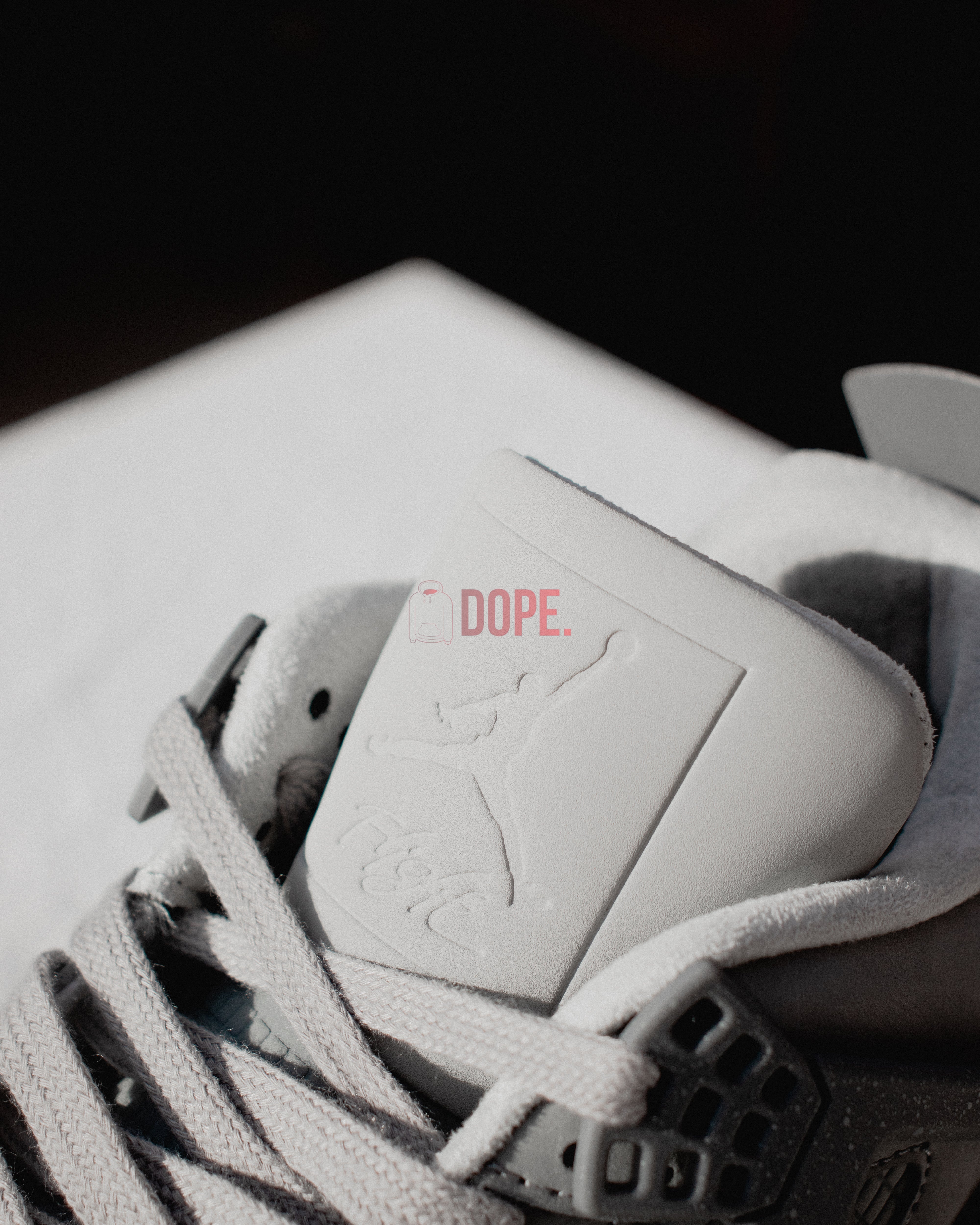 Jordan 4 Retro SE Paris Olympics Wet Cement