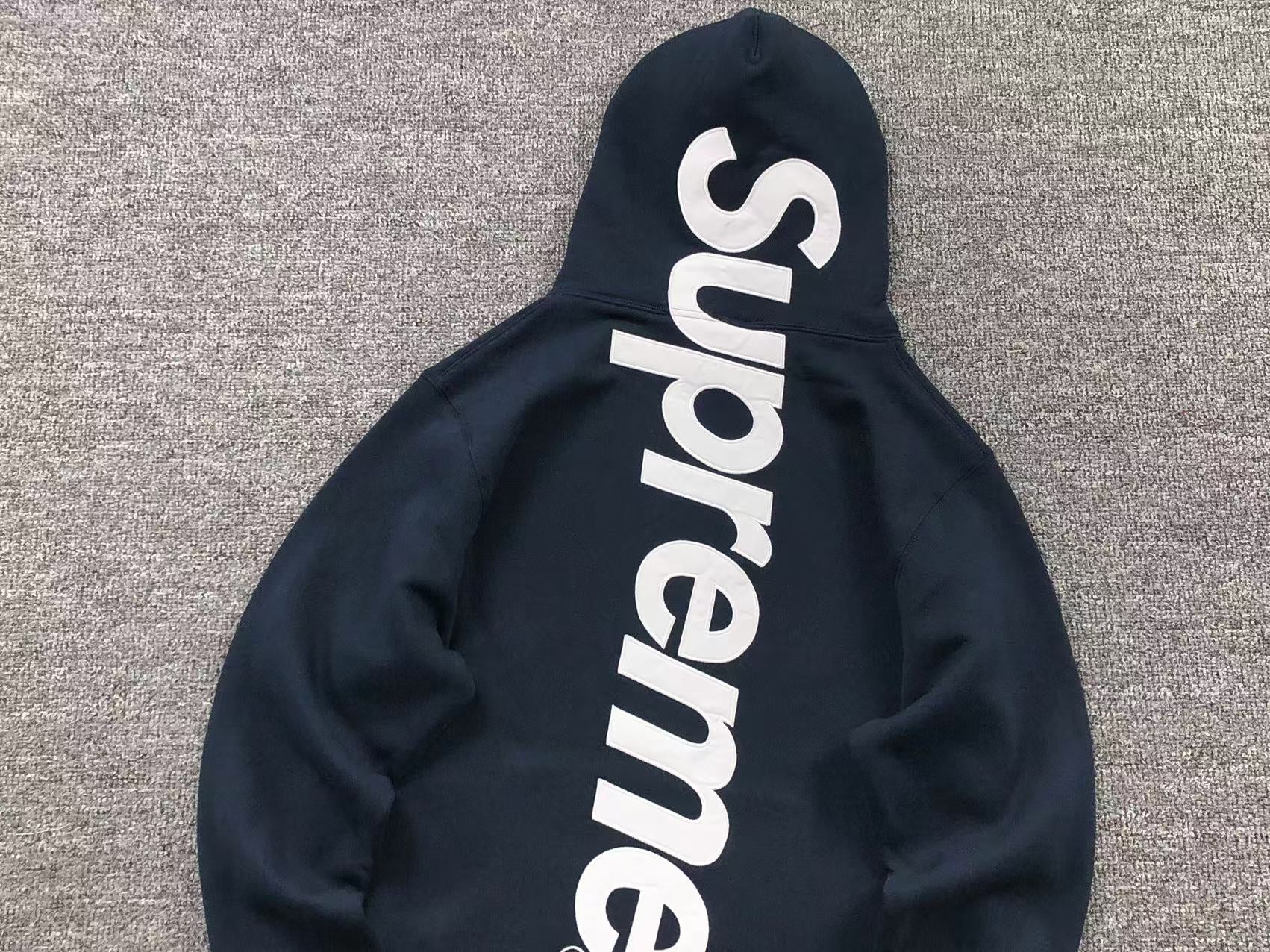 Supreme Hoodie