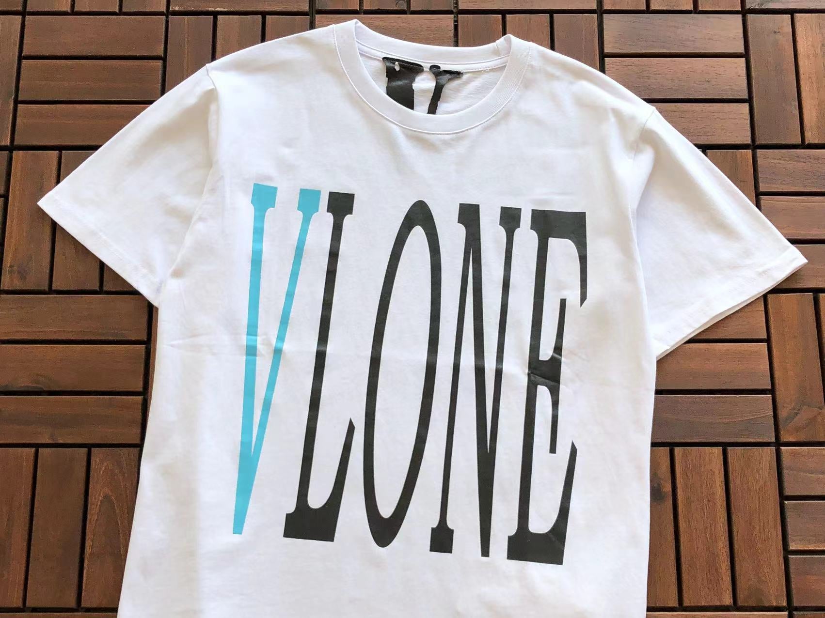T-Shirt VLone Drawn
